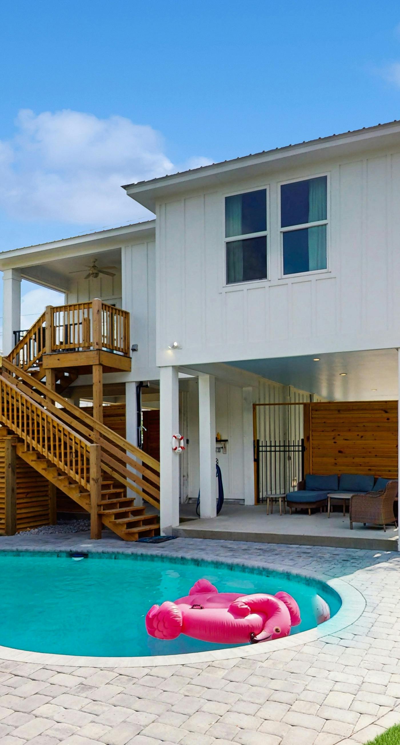 New dog-friendly home with a private pool near the Gulf