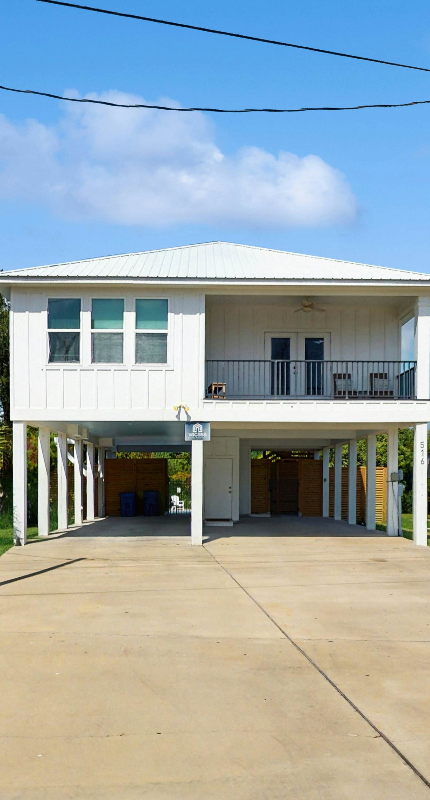 New dog-friendly home with a private pool near the Gulf