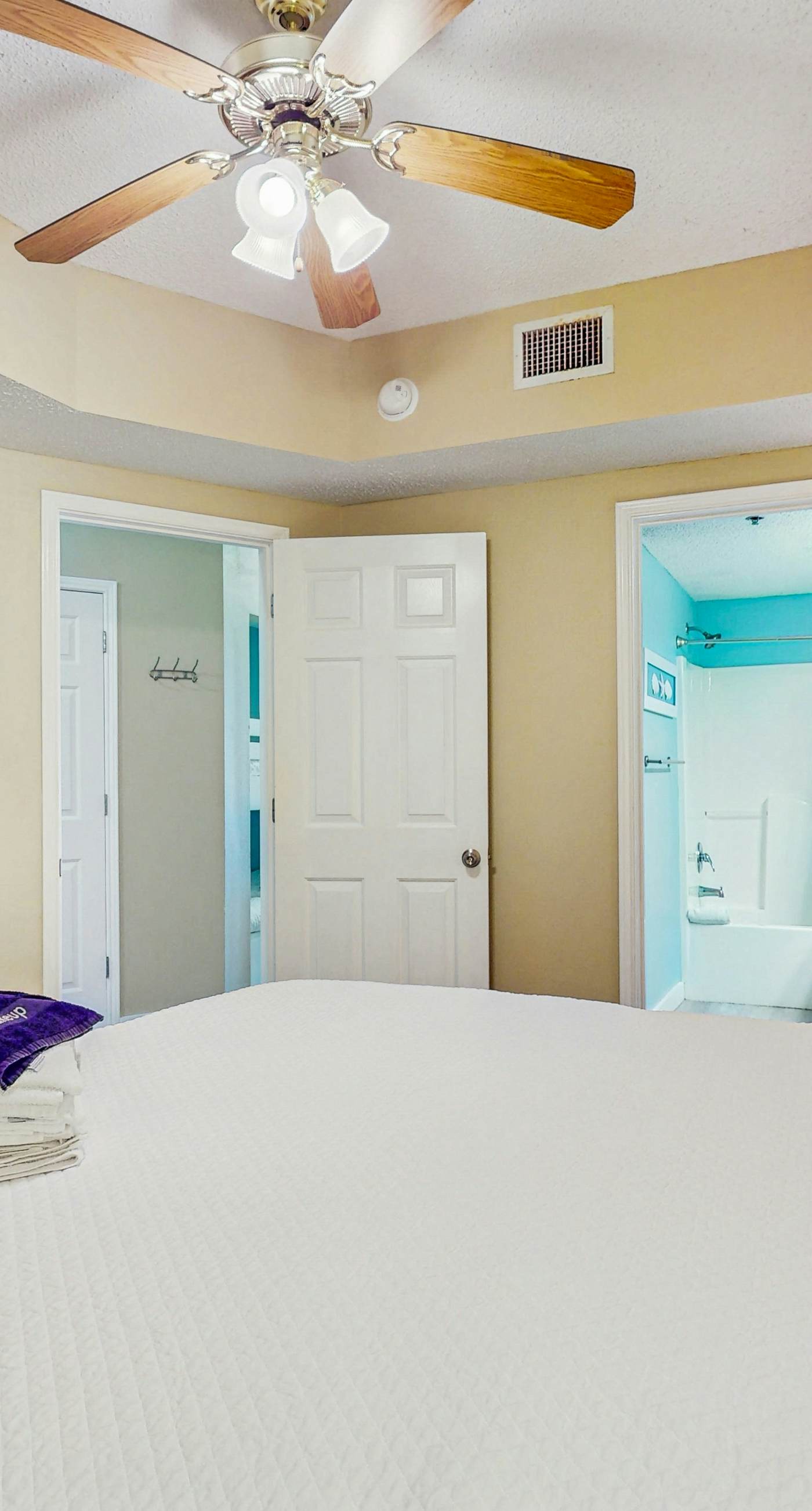 Waterfront getaway w/ gorgeous beach views & an outdoor pool!