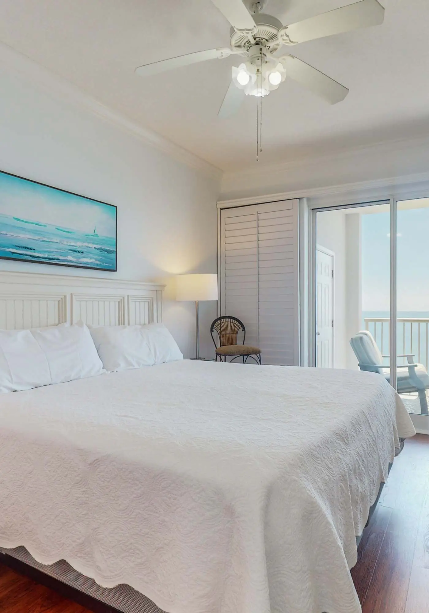 Penthouse-level, waterfront condo with epic Gulf-view balcony, pools, & gym