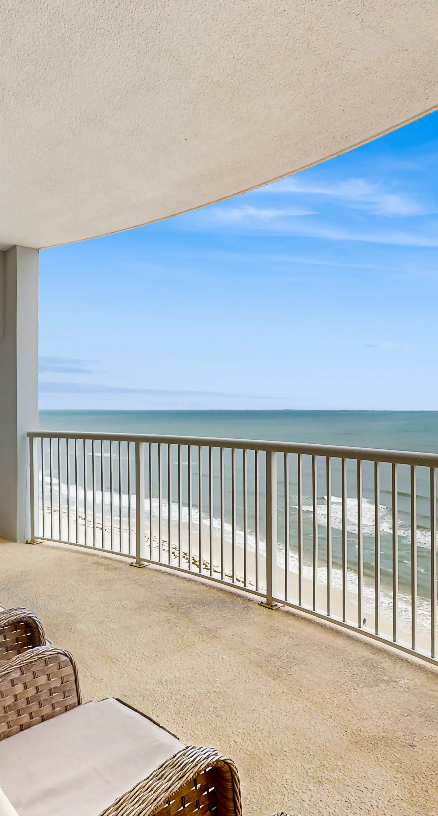 Condo with great views, two pools, & private balcony - near attractions