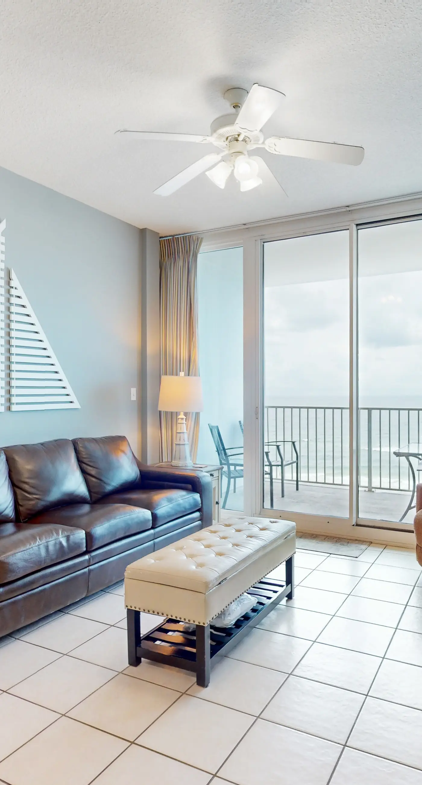 Beachfront condo with amazing views, multiple on-site pools & hot tubs