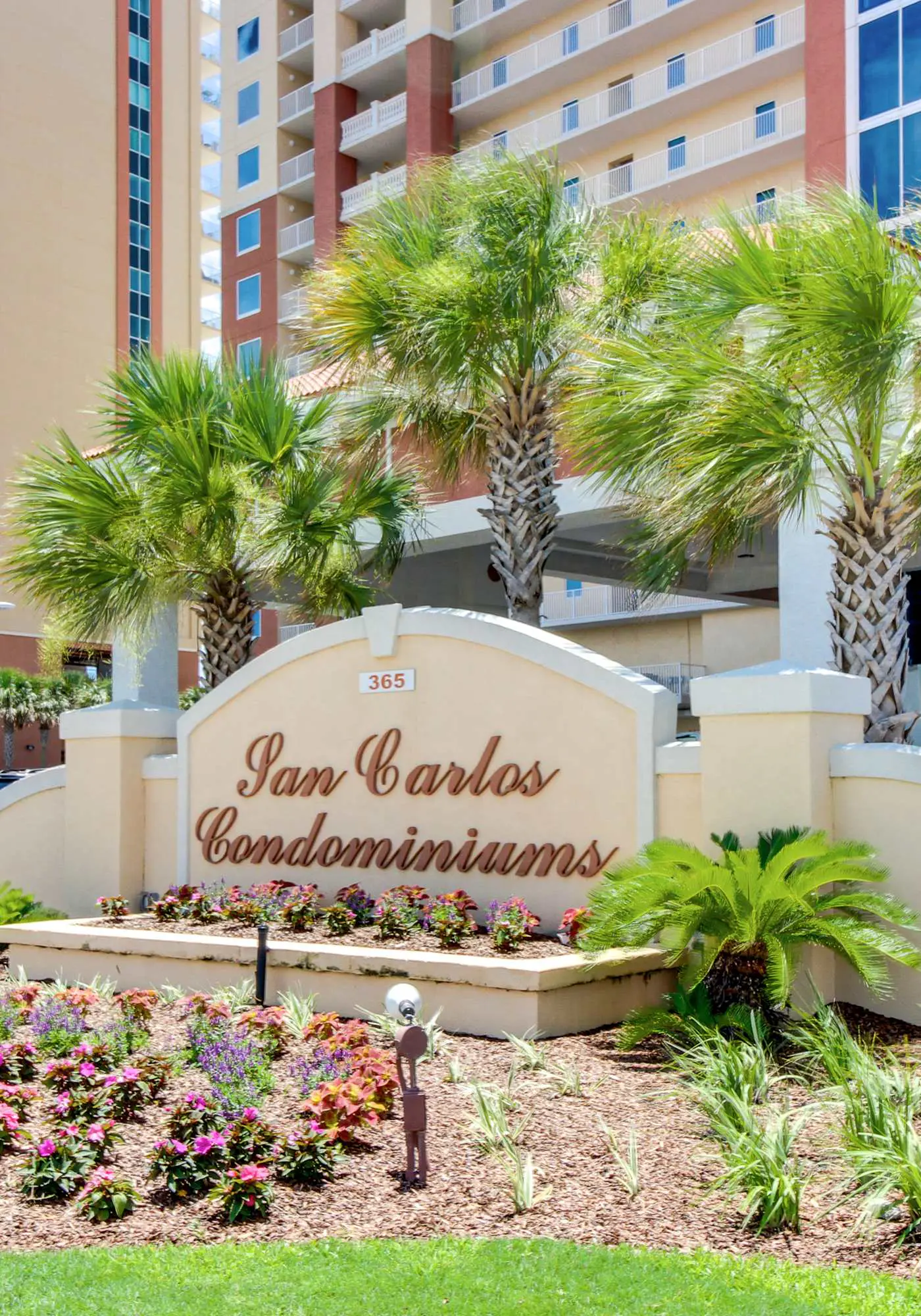 Gulf front condo with multiple community pools, a private balcony, & gym