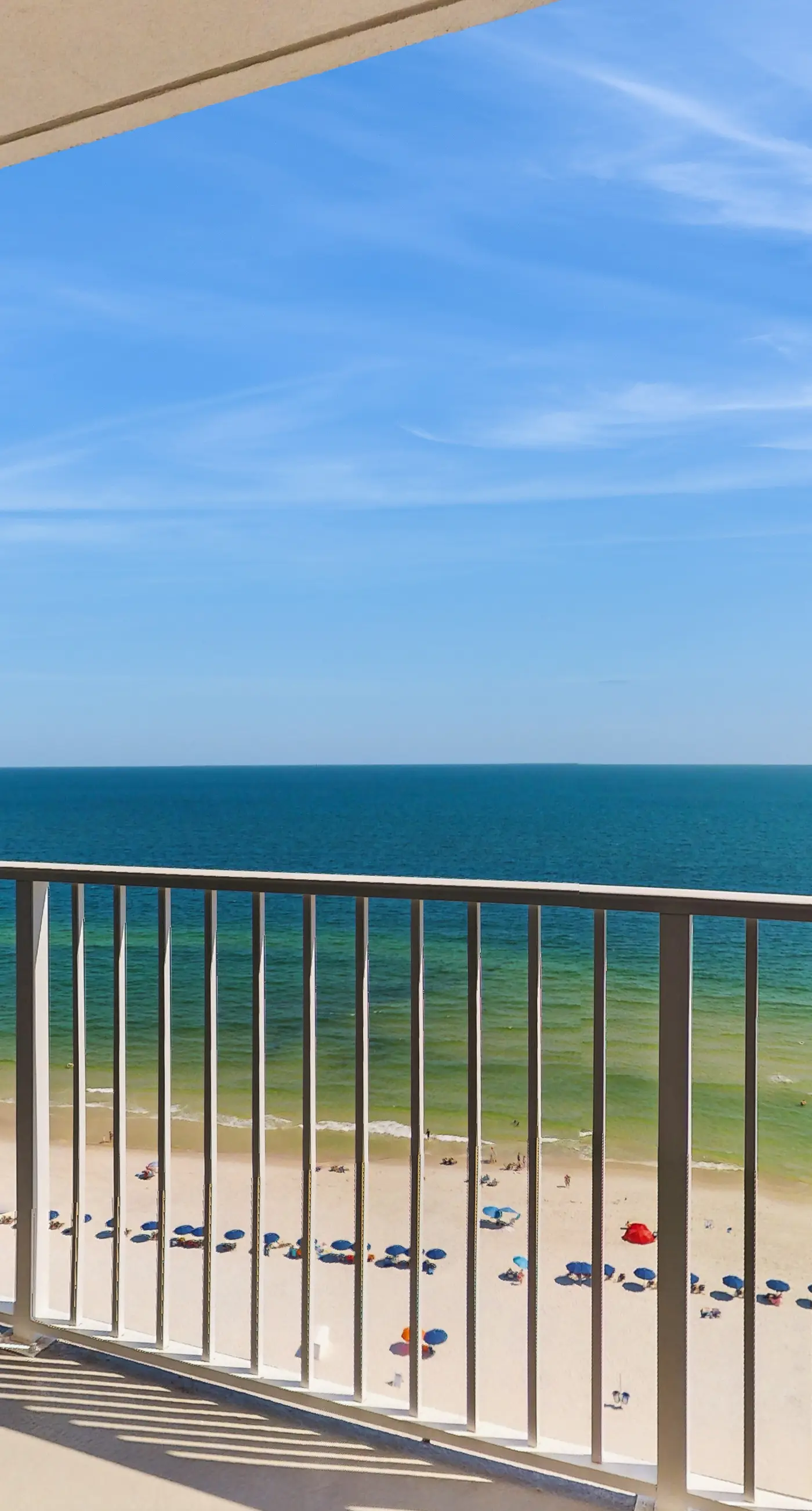 Gulf front beach condo with multiple community pools & sauna