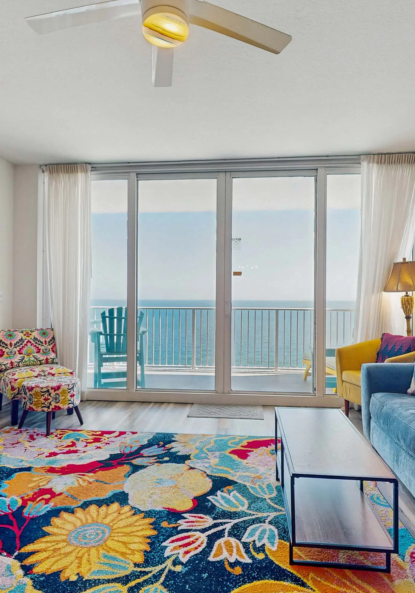 Gulf front beach condo with multiple community pools & sauna