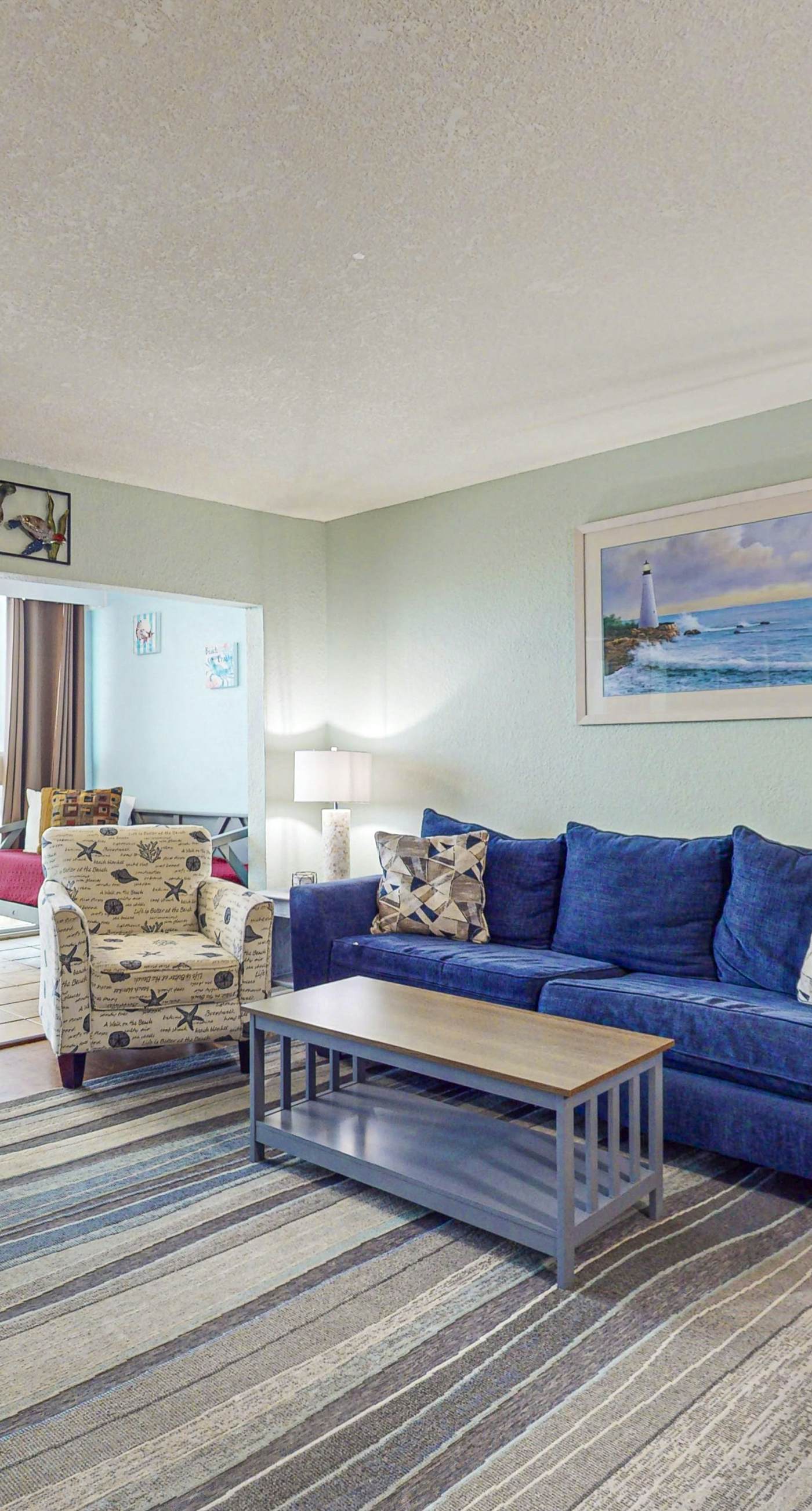 Spacious beachfront condo with outdoor pool & Gulf views