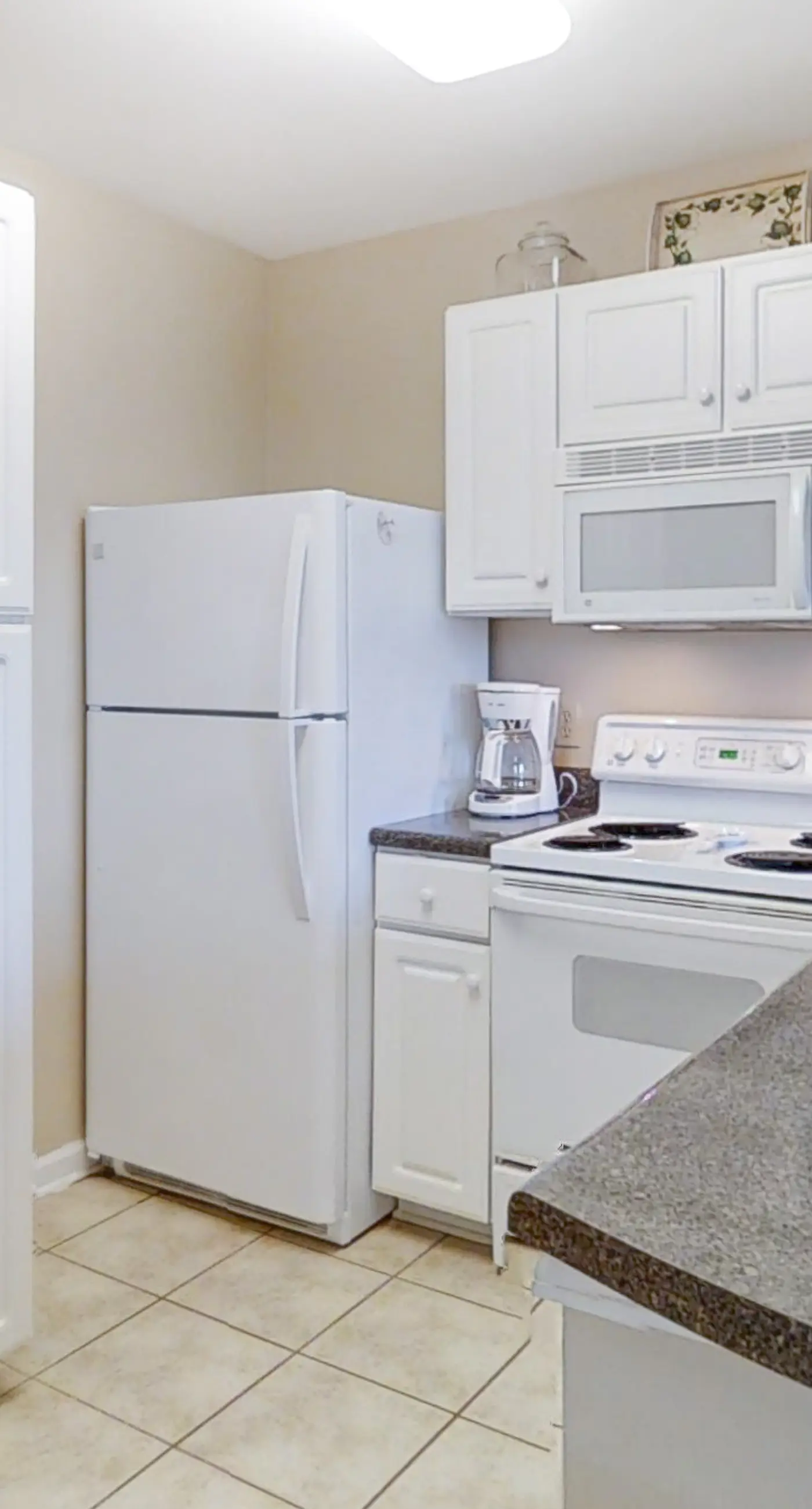 Snowbird-Friendly Condo w/Beach Access, Shared Outdoor Pool, Private Balcony