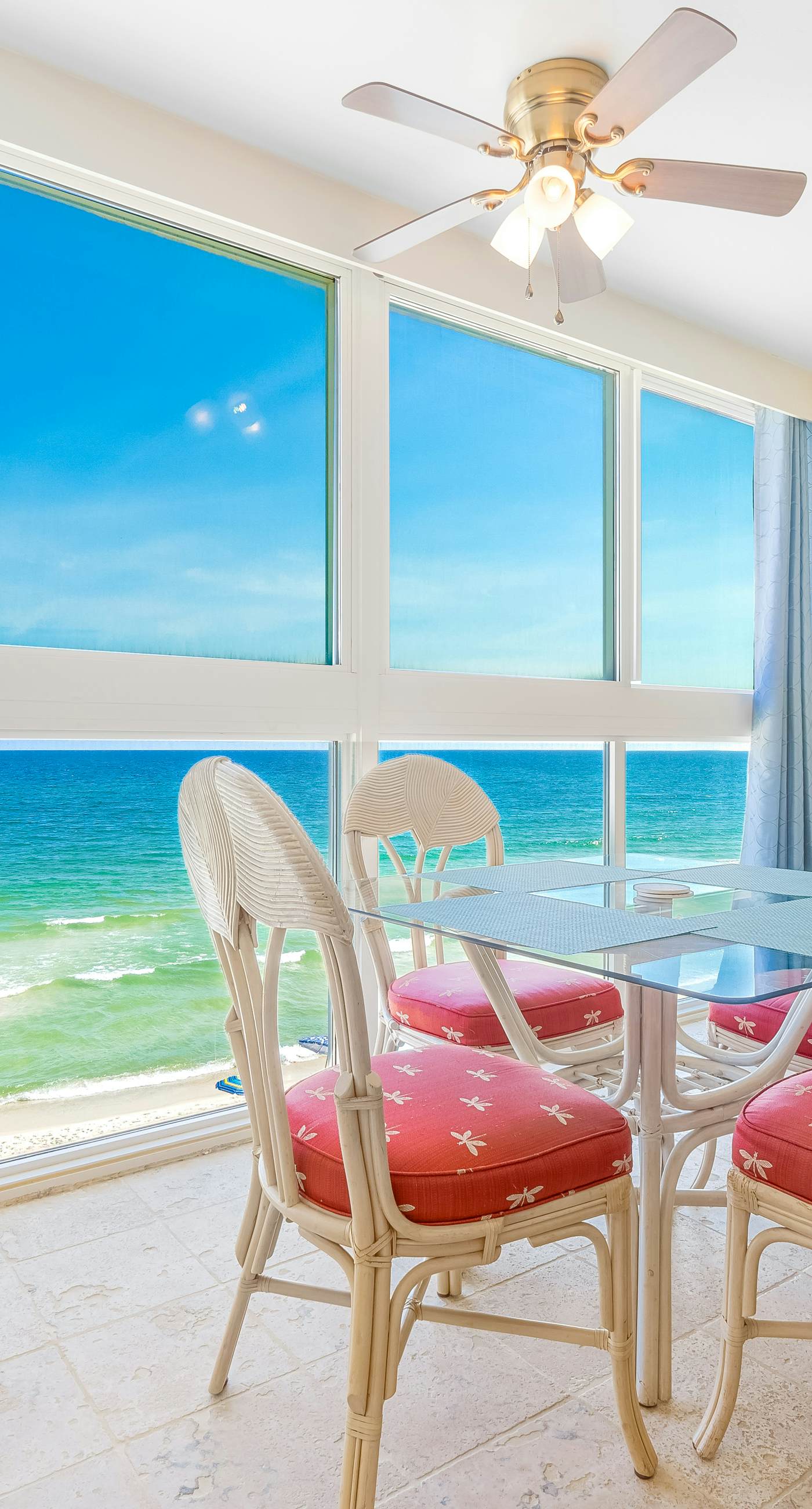 Sunny, Gulf-front beach condo with central AC & a pool