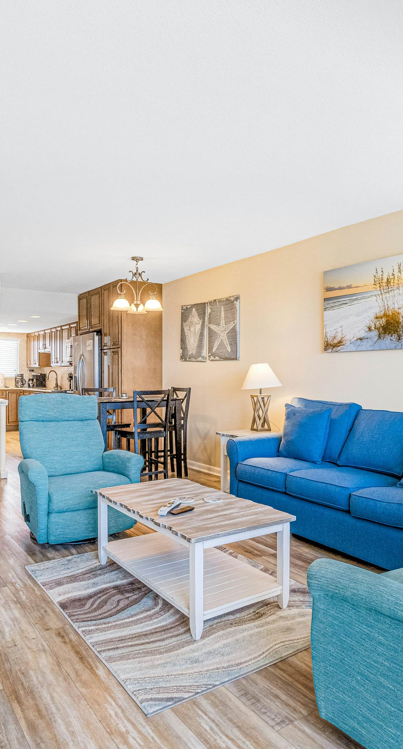 Sunny, Gulf-front beach condo with central AC & a pool