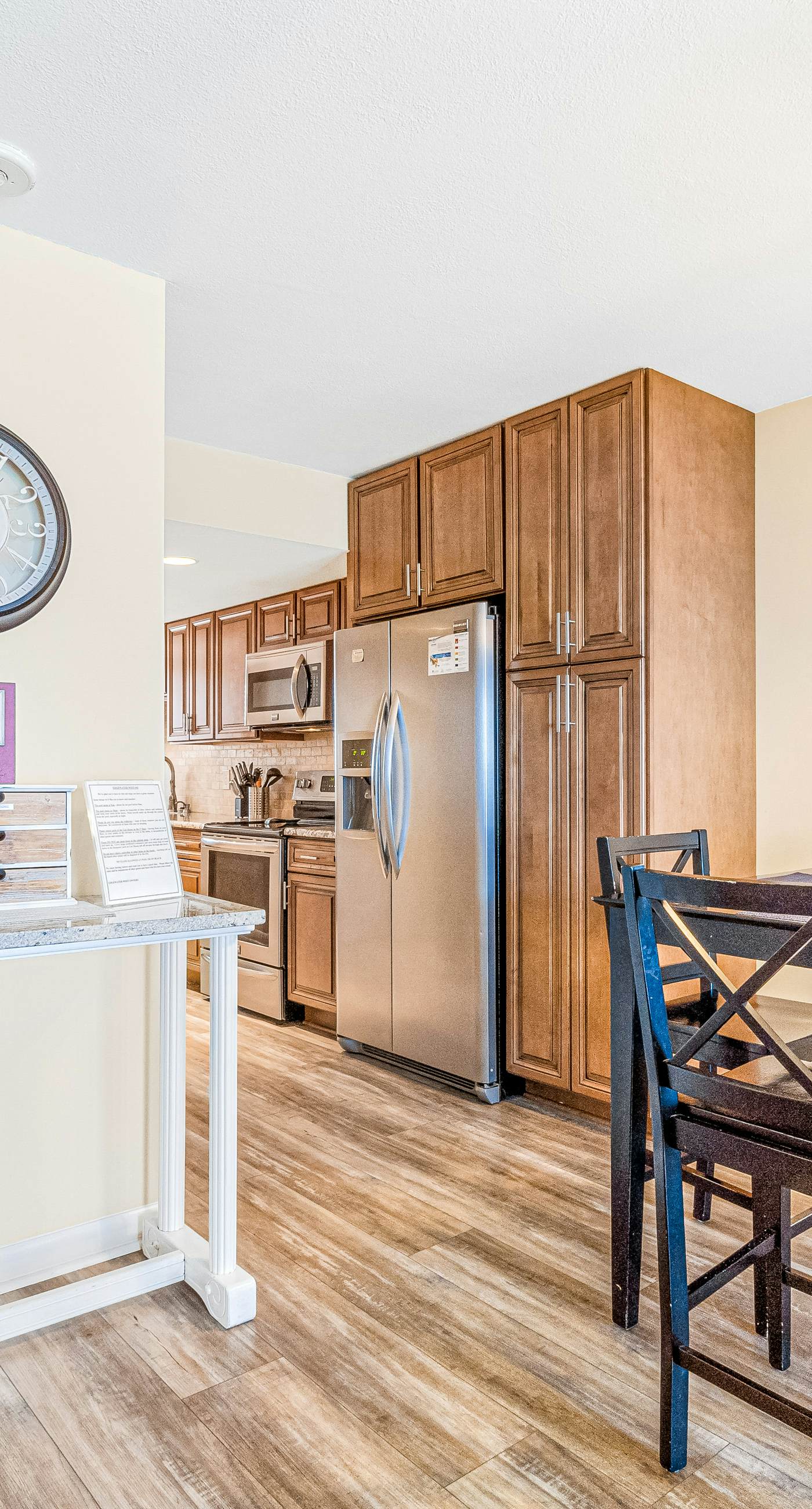 Sunny, Gulf-front beach condo with central AC & a pool