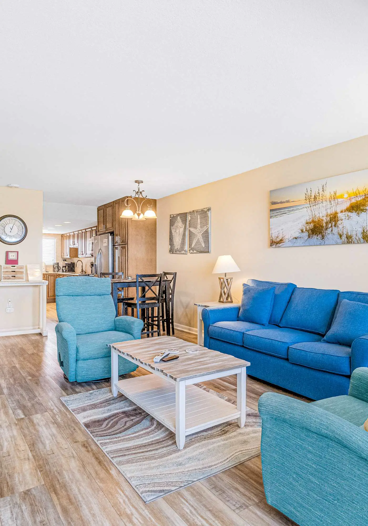 Sunny, Gulf-front beach condo with central AC & a pool