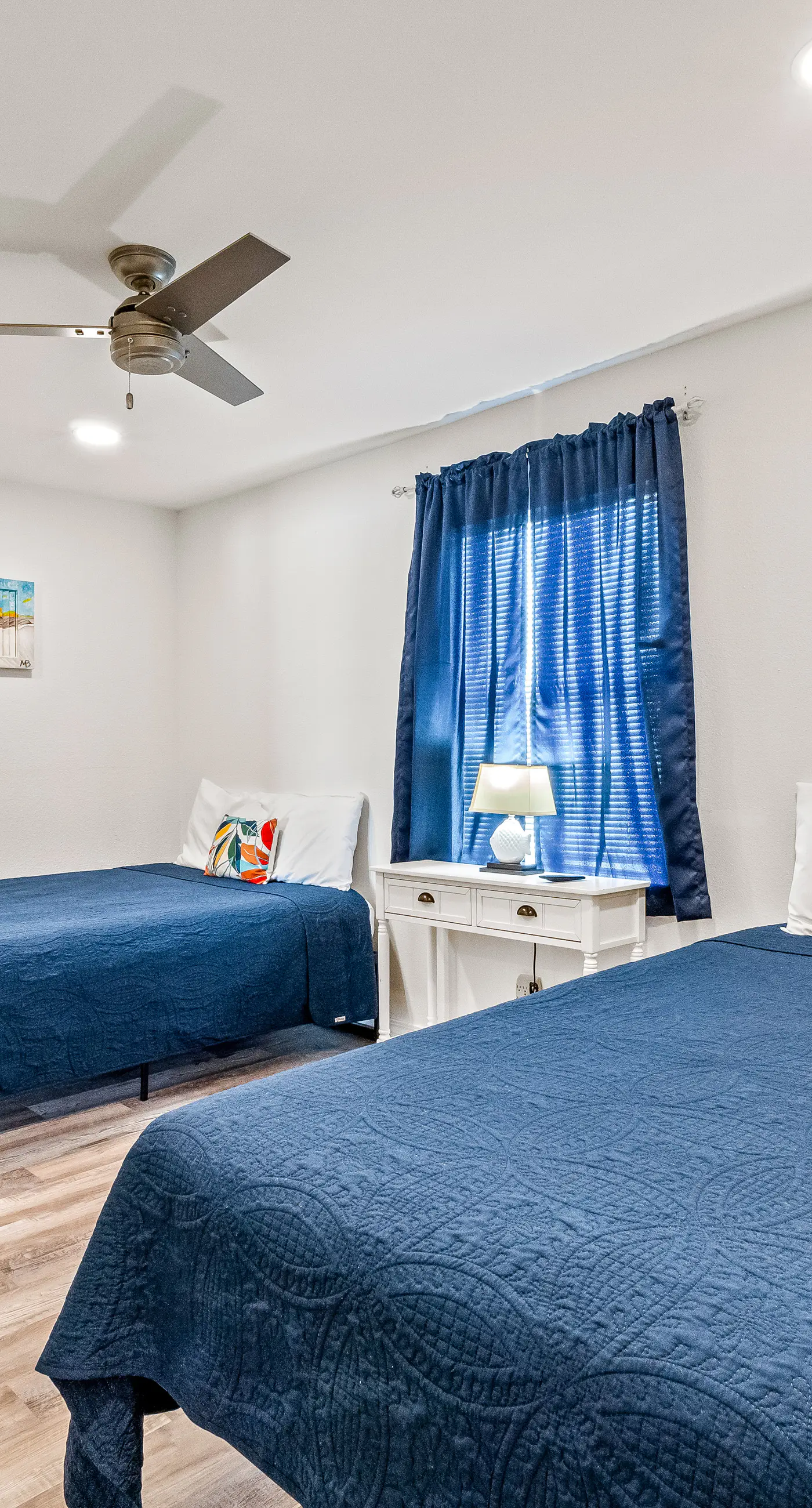 Amazing Condo wFree WiFi, Central AC, Shared Pool, Deck, Water Views