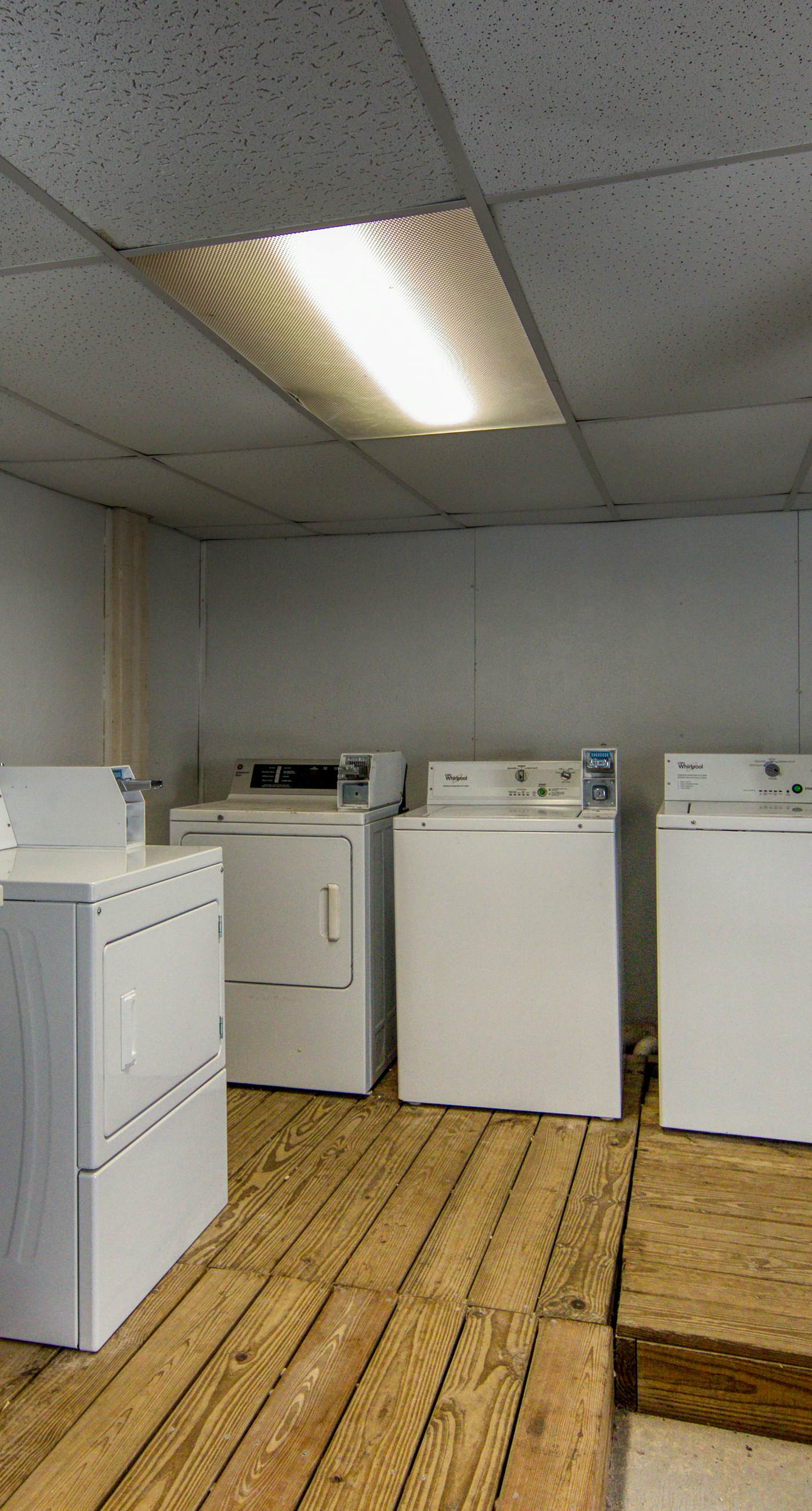 Amazing Condo wFree WiFi, Central AC, Shared Pool, Deck, Water Views