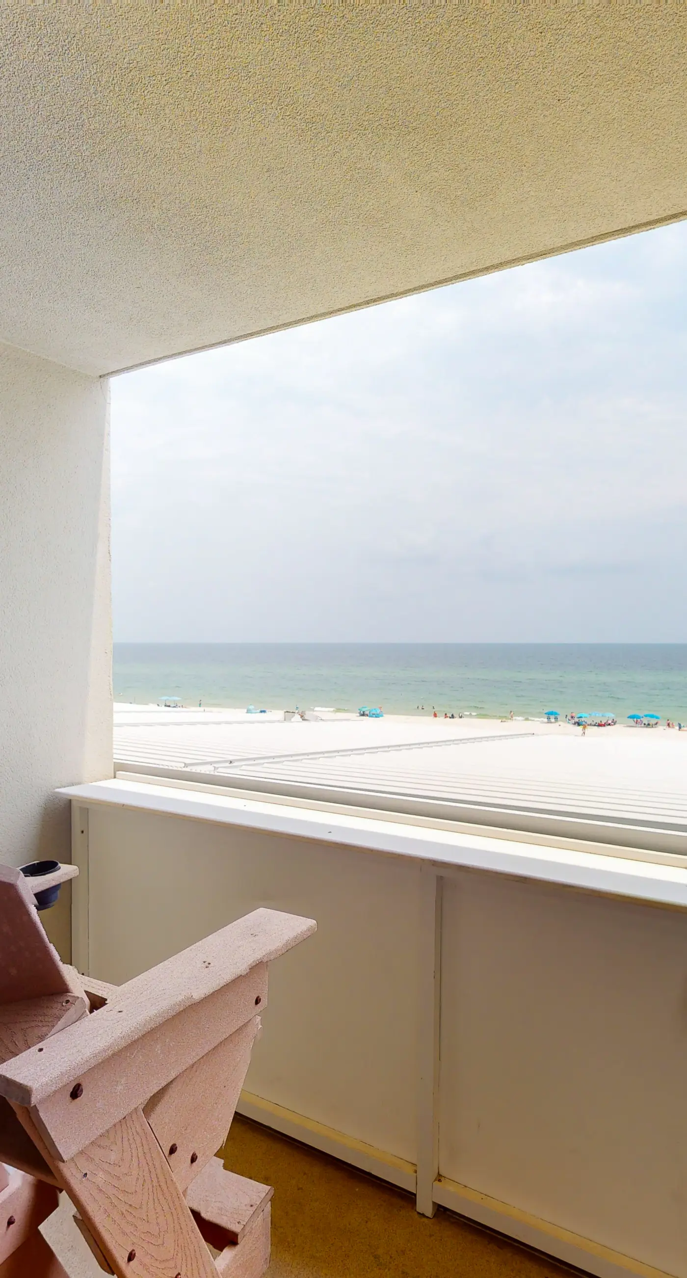 Close to Beach The Colonnades, Stellar Gulf-Front Gem, Pool, Sauna, Gym