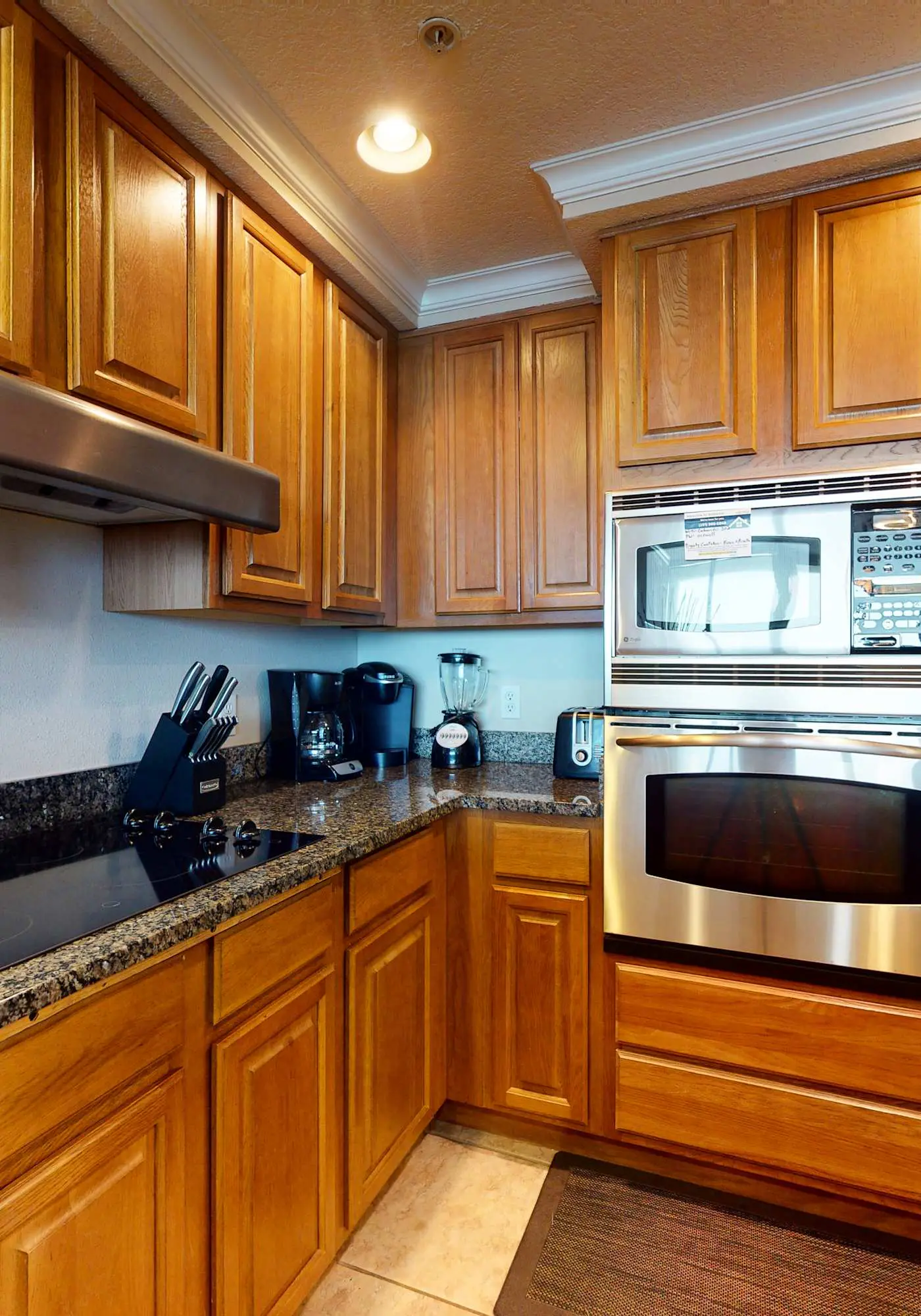 Close to Beach The Colonnades, Stellar Gulf-Front Gem, Pool, Sauna, Gym