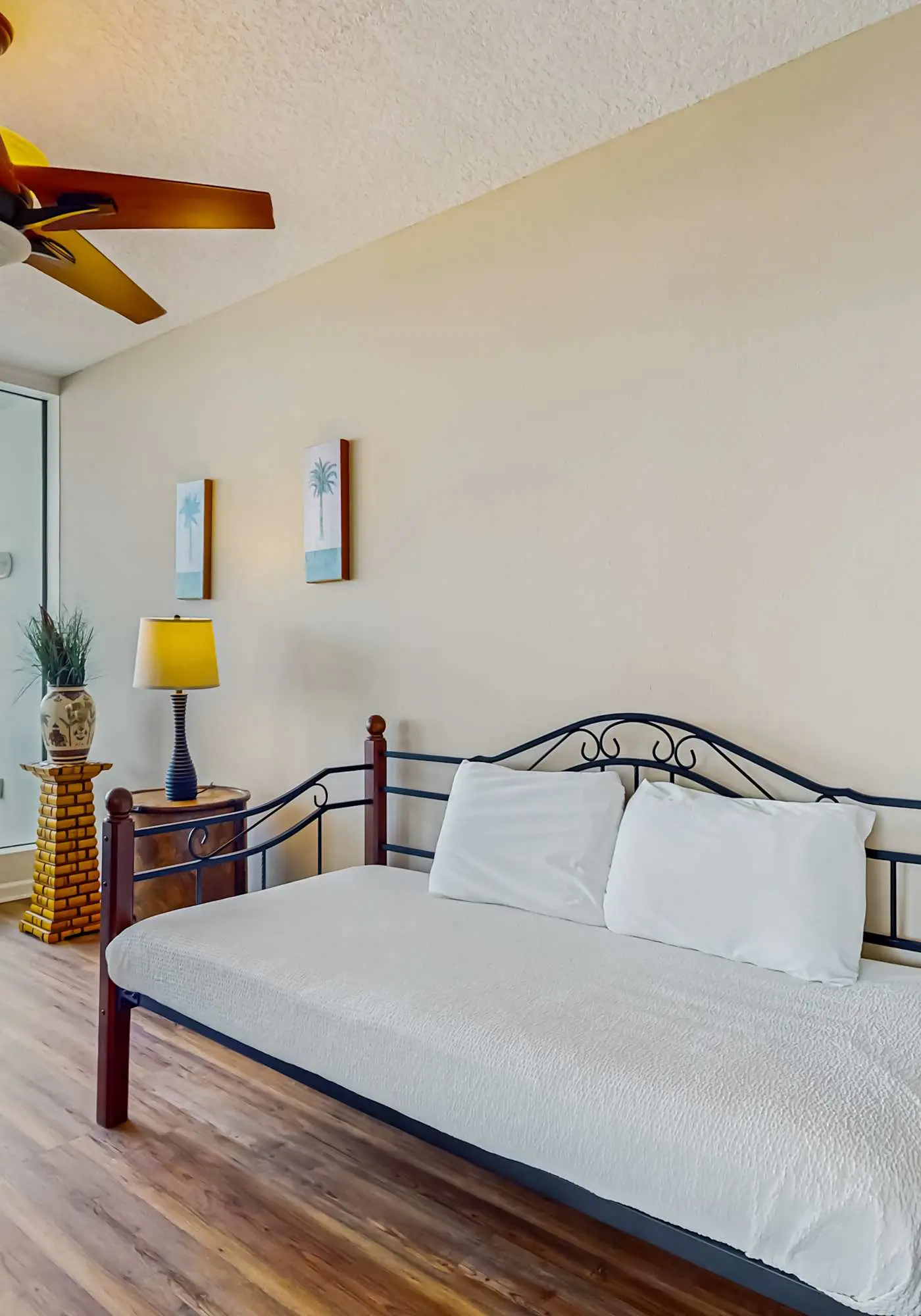 Gulf-Front Condo with Shared Outdoor Pool, Private Balcony, Great Views, Central AC