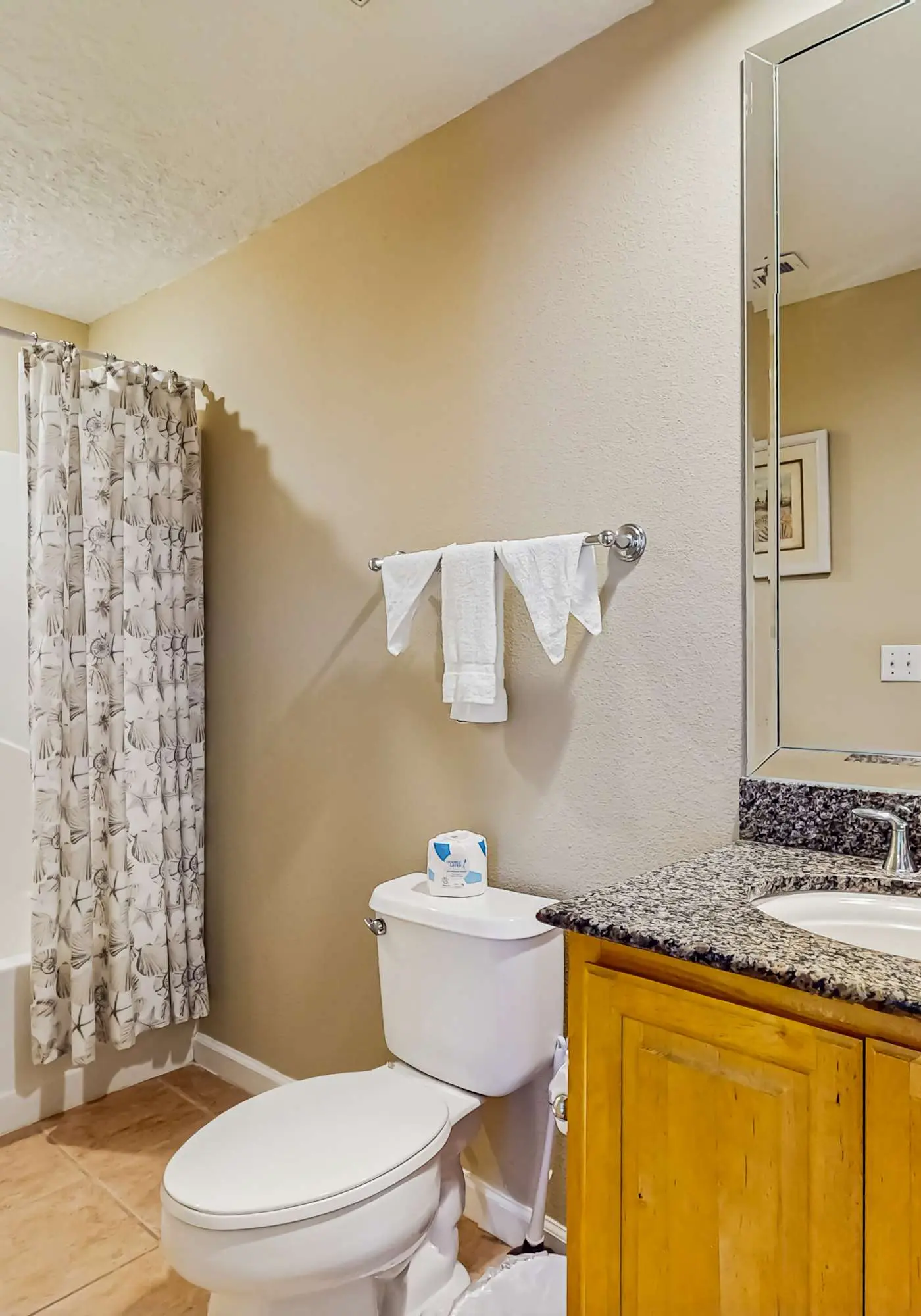 Gulf-Front Condo with Shared Outdoor Pool, Private Balcony, Great Views, Central AC