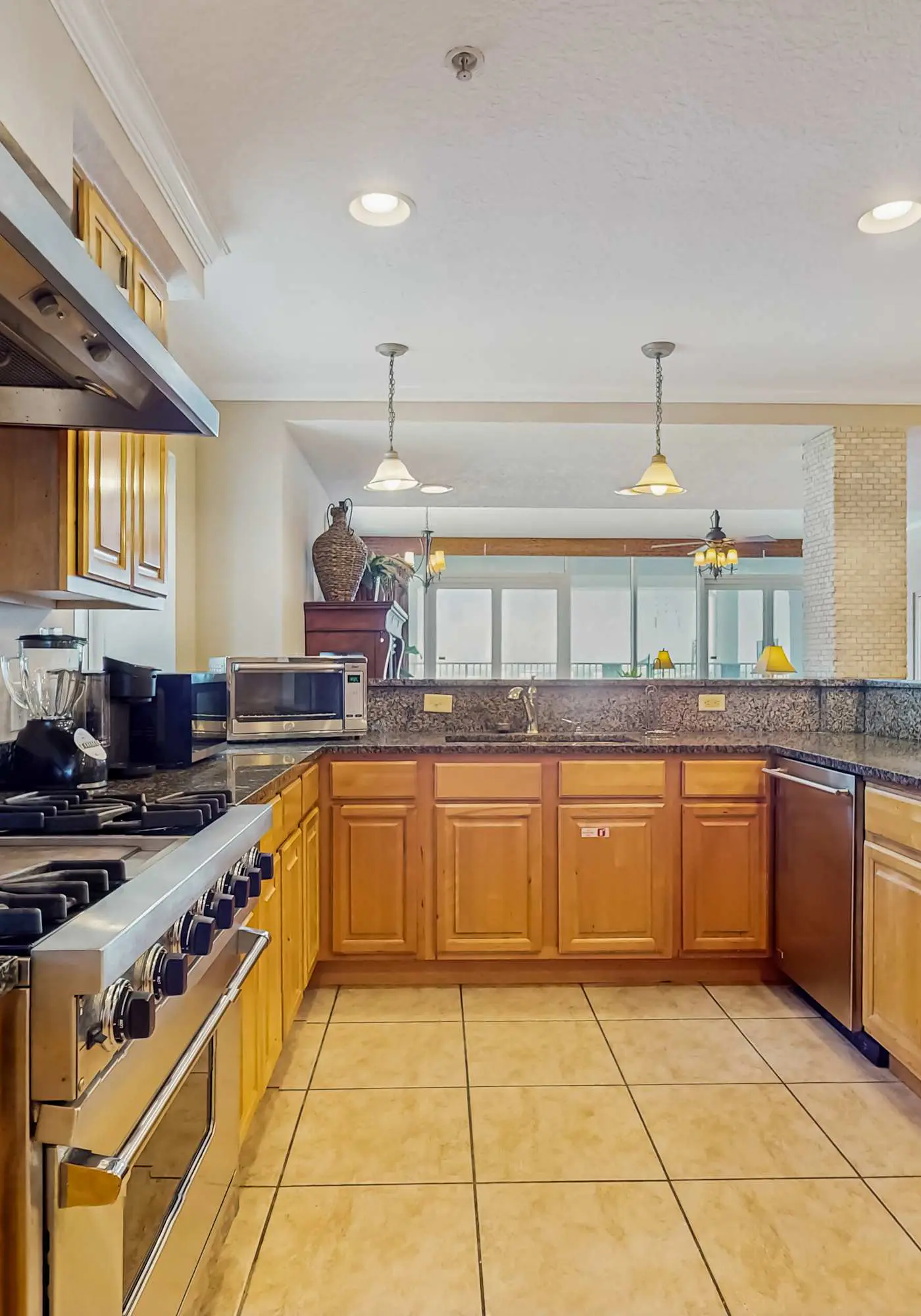 Gulf-Front Condo with Shared Outdoor Pool, Private Balcony, Great Views, Central AC