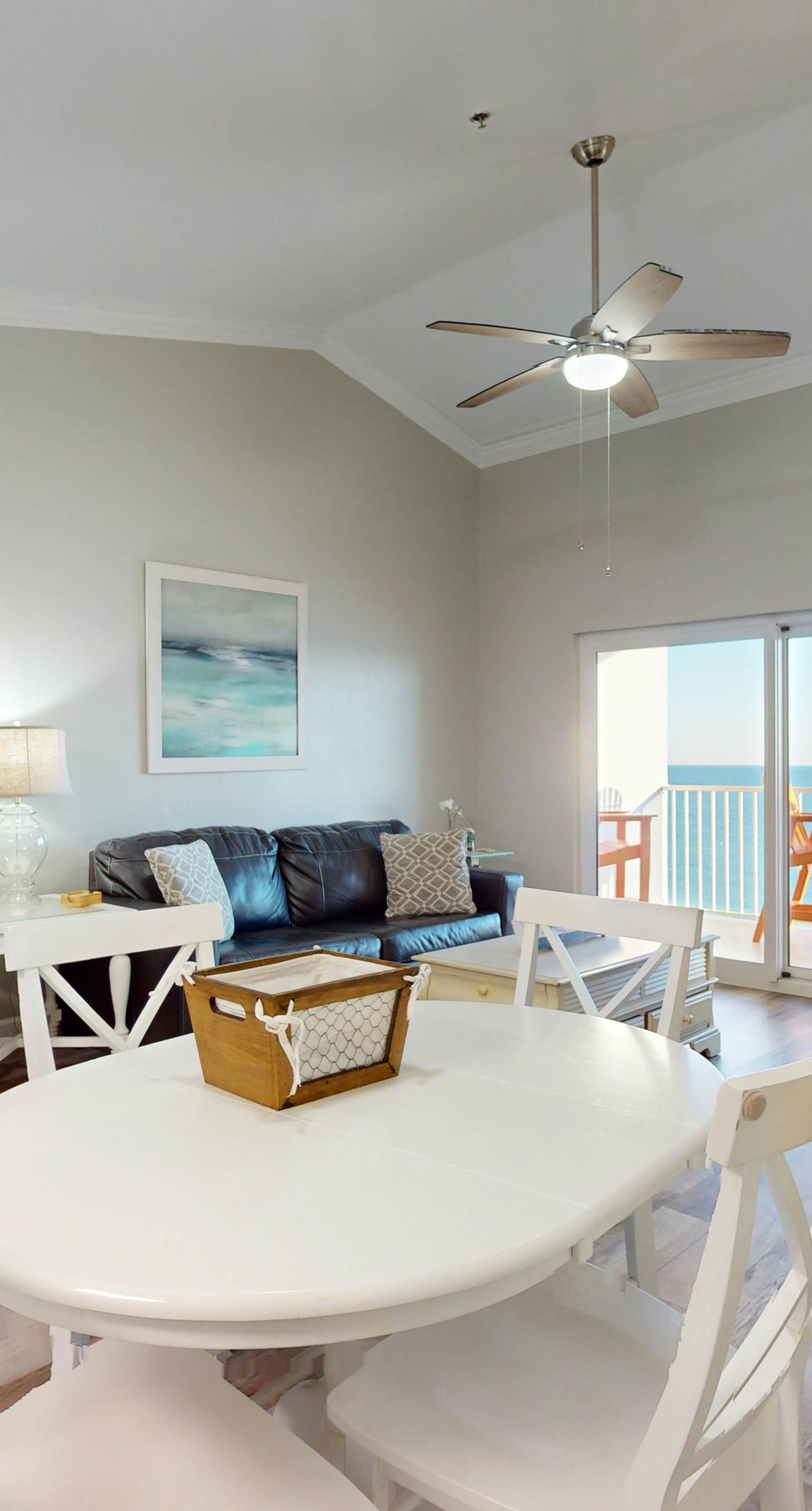 Delightful beachfront condo w/ a furnished balcony, views, & a shared pool