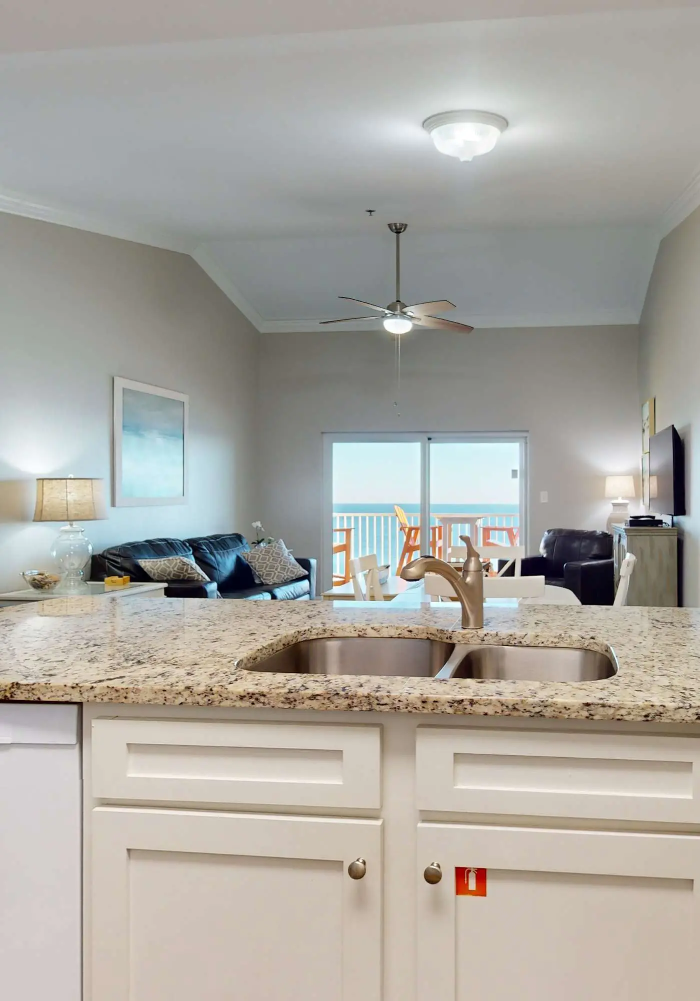 Delightful beachfront condo w/ a furnished balcony, views, & a shared pool