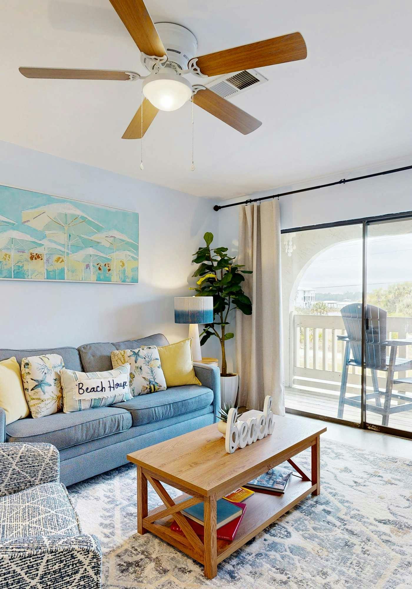 Partial lagoon-view charming condo with beach access minutes away