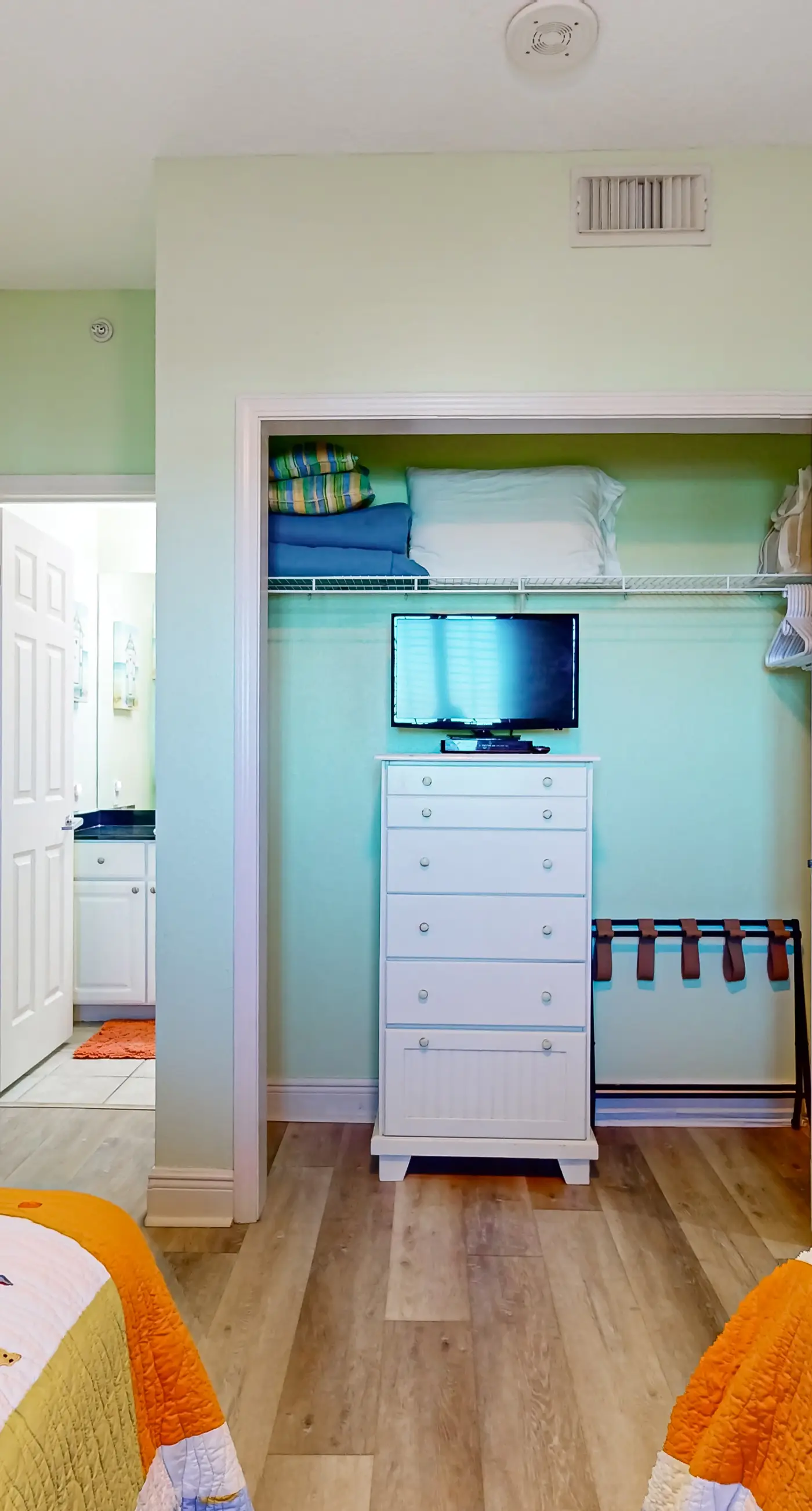 Colorful beachfront condo with Gulf views, pool, sauna, gym & W/D