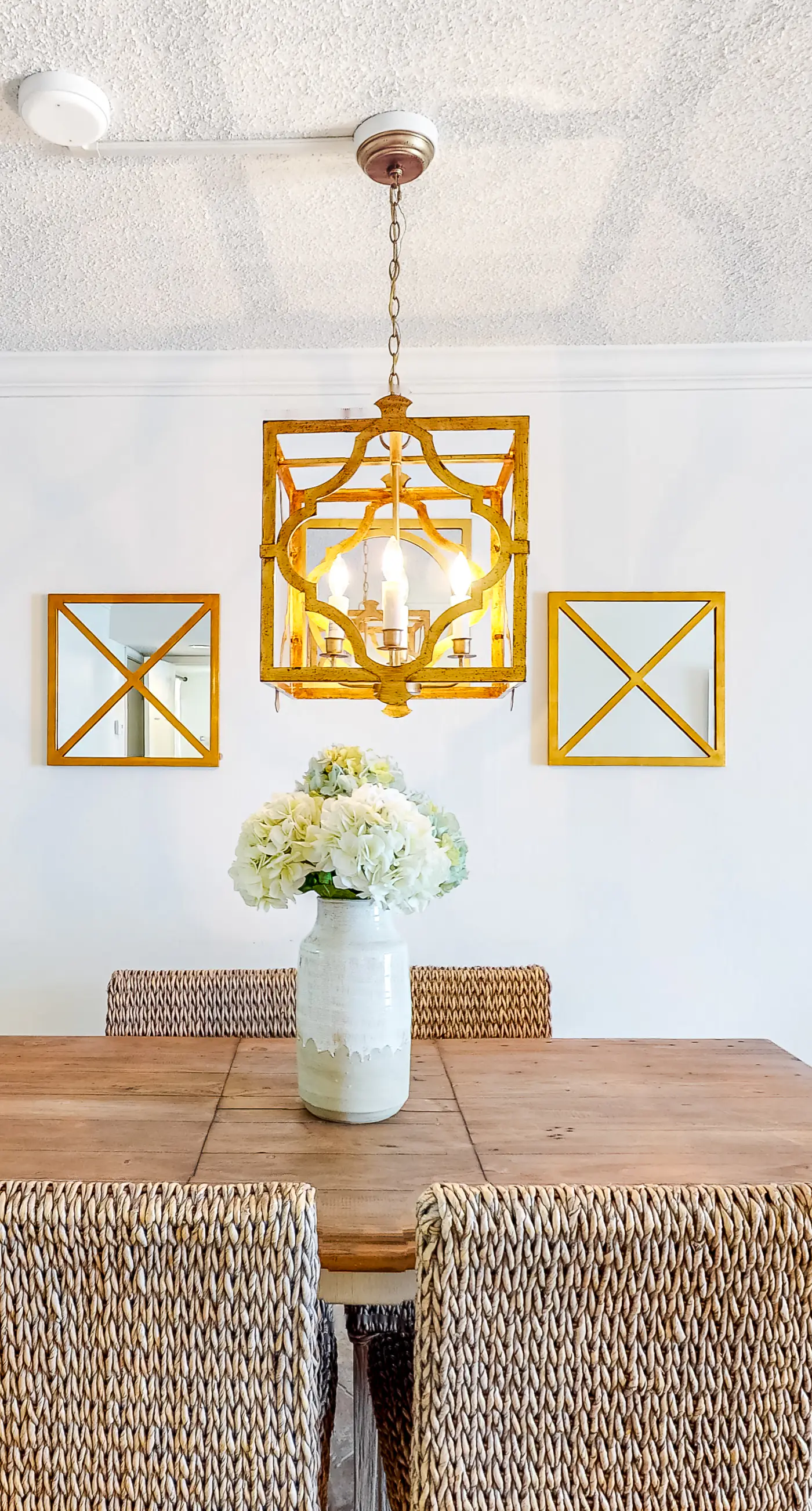 Sunny Beachfront Condo w Free WiFi, Furnished Balcony, Shared Pool