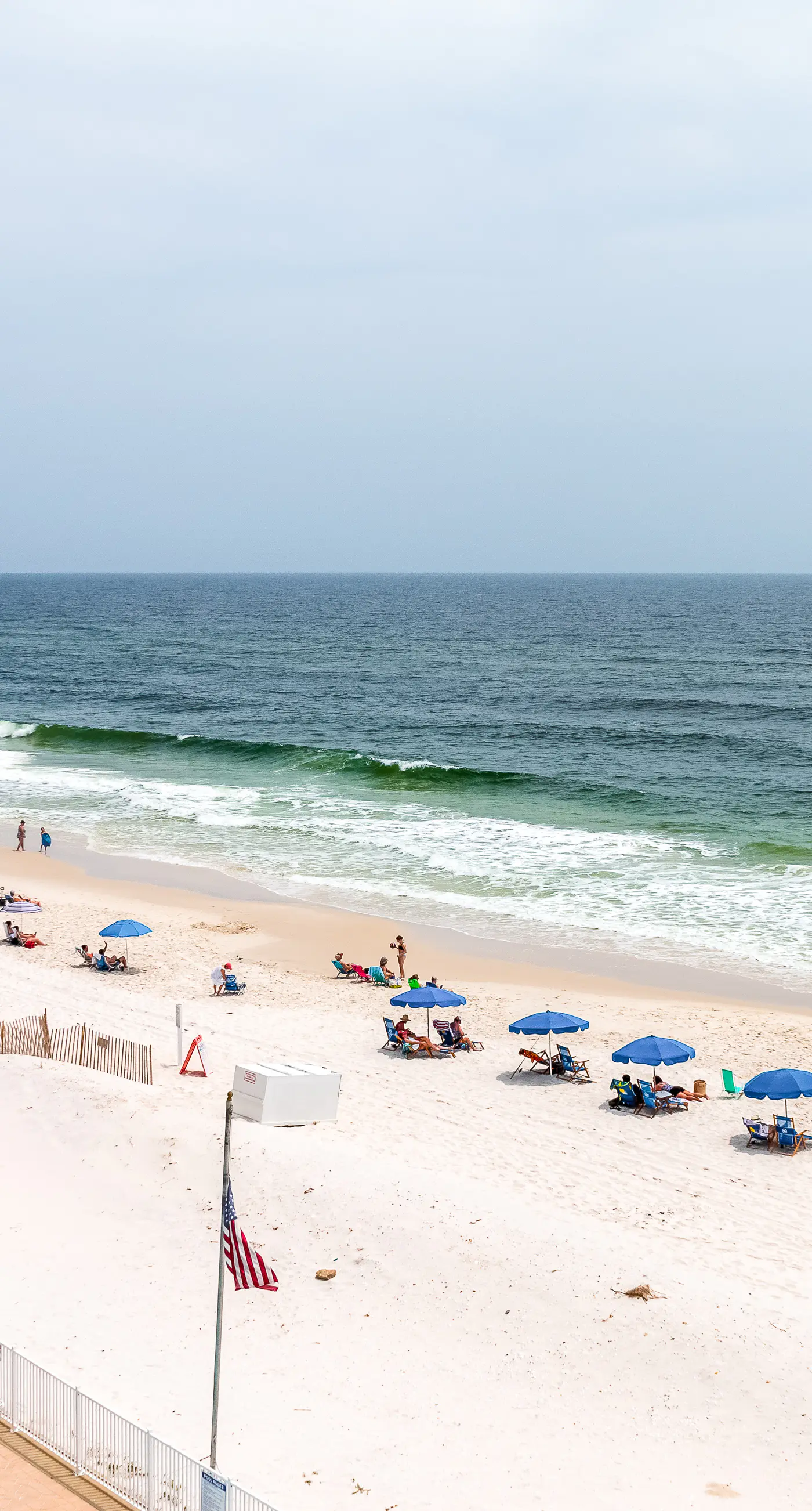 Sunny Beachfront Condo w Free WiFi, Furnished Balcony, Shared Pool