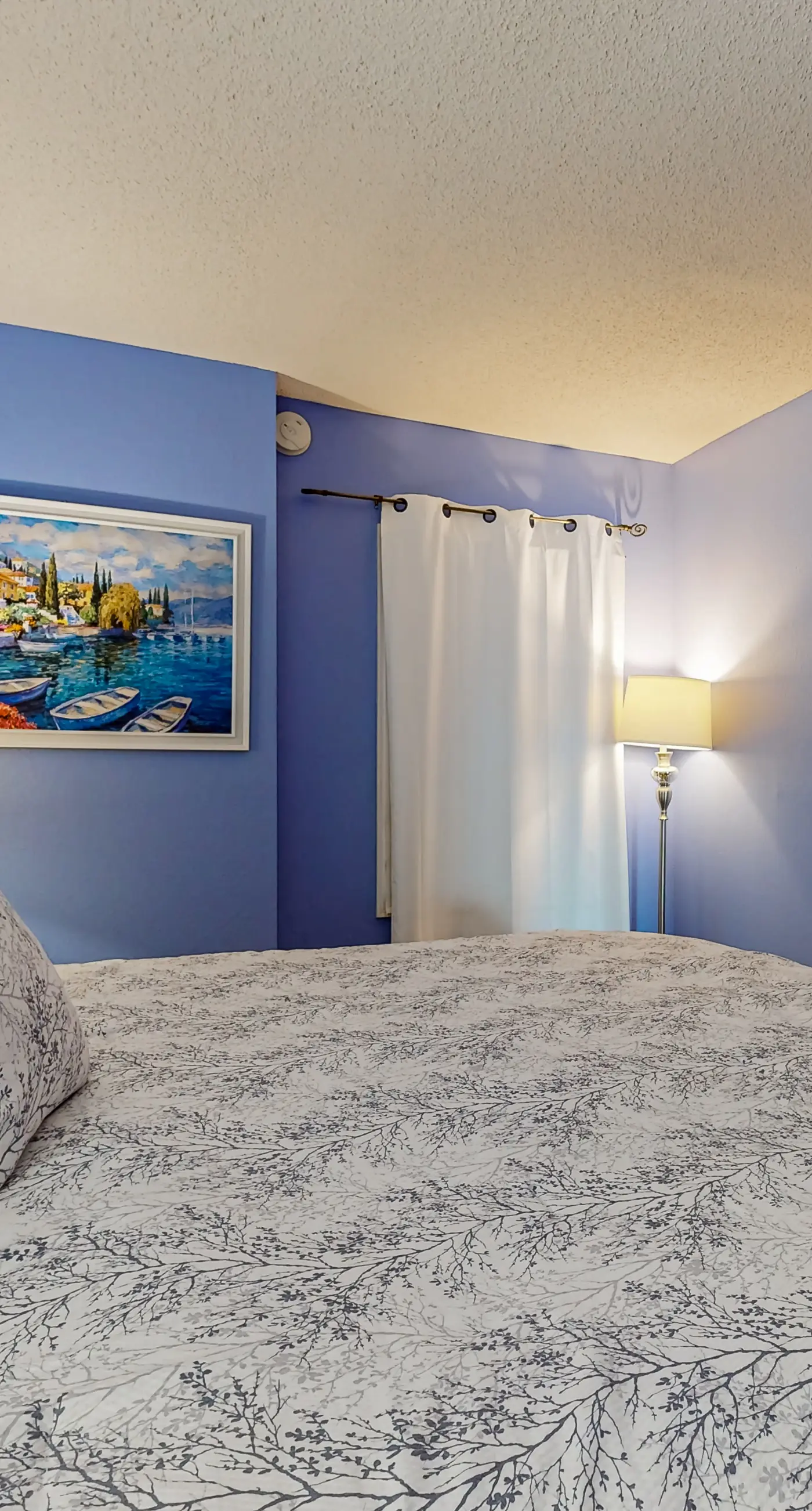 Clearwater condo with bunk room, pool, & balcony - walk to waves