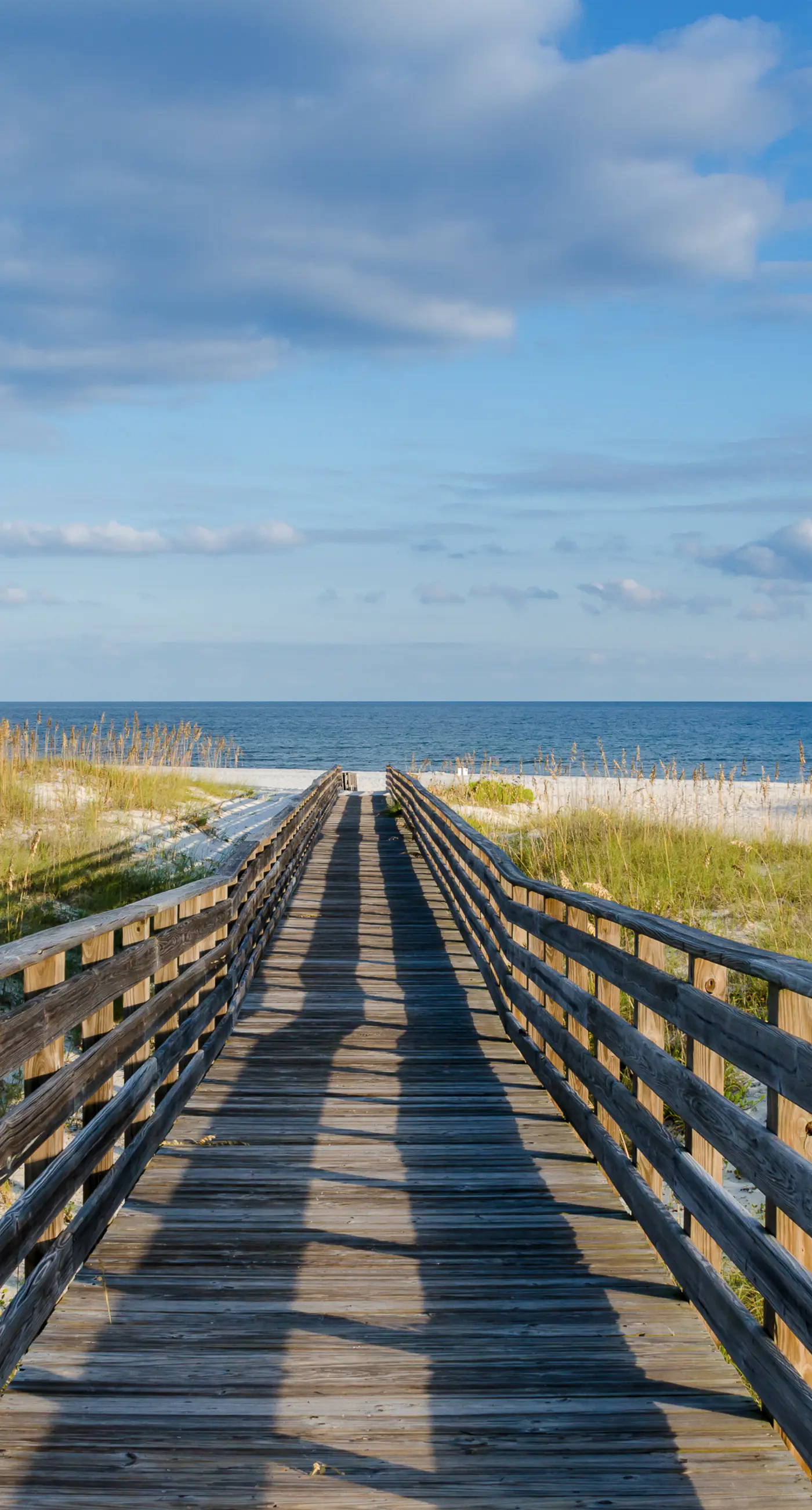 Clearwater condo with bunk room, pool, & balcony - walk to waves