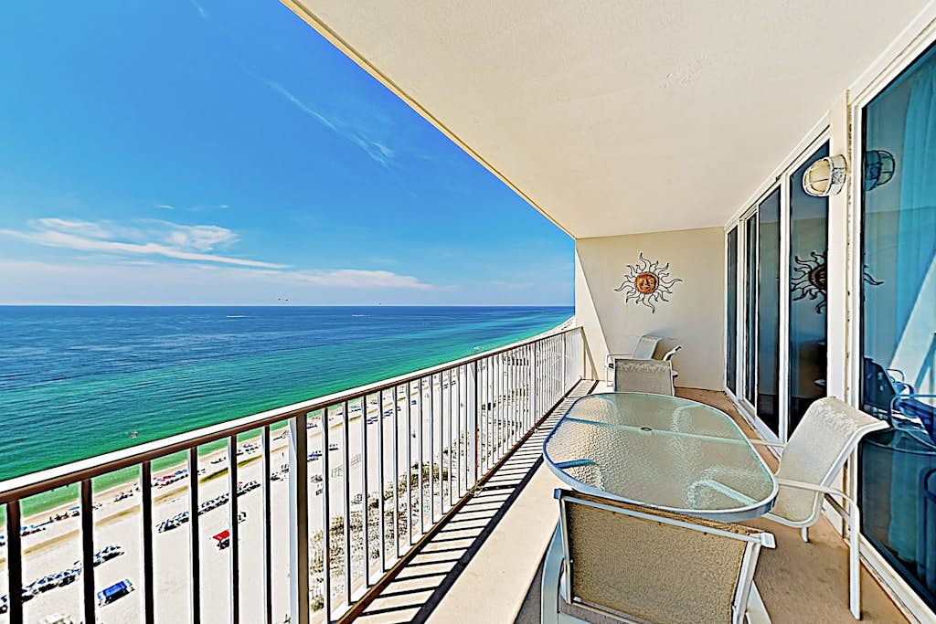 Gulfside Condo at The Lighthouse w/ Pools, Hot Tubs & Direct Beach Access