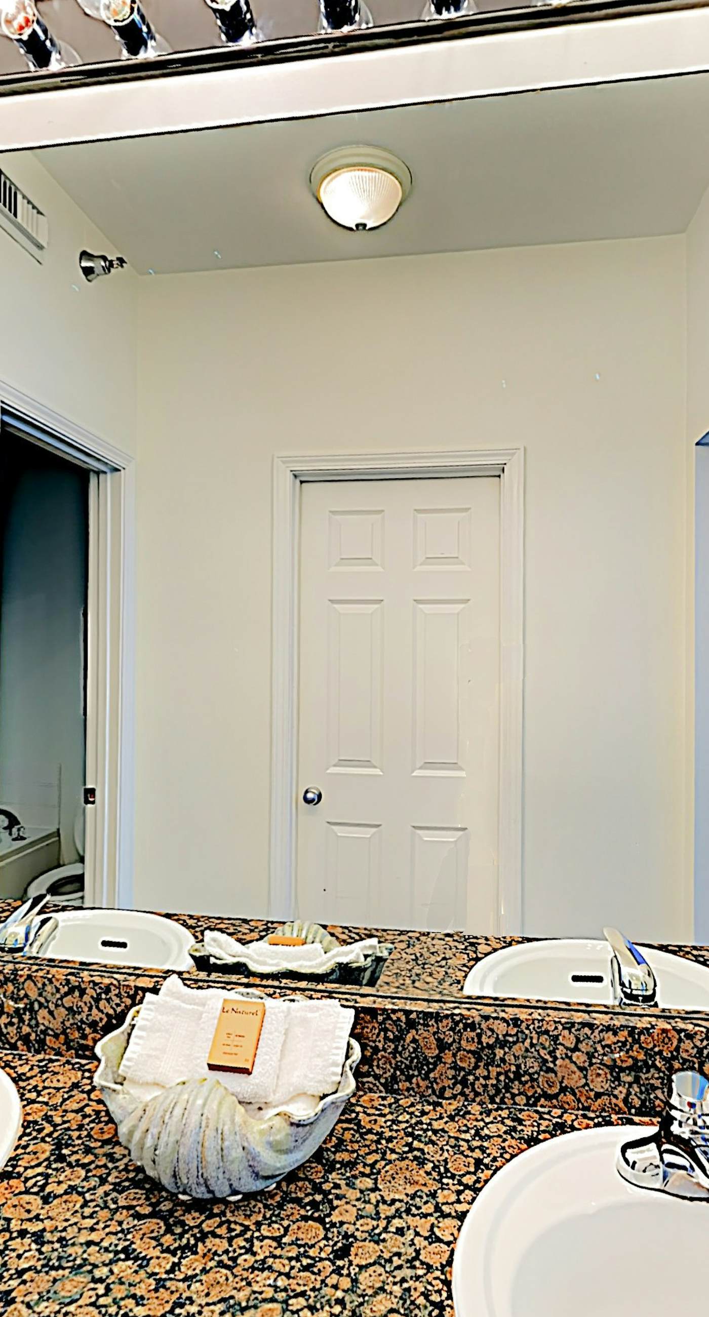 Gulfside Condo at The Lighthouse w/ Pools, Hot Tubs & Direct Beach Access