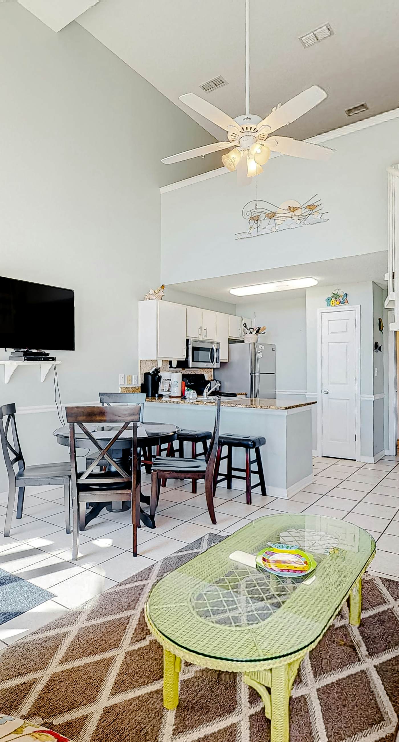 Direct Gulf Front Condo with Resort Pools & Hot Tubs - Steps to Beach