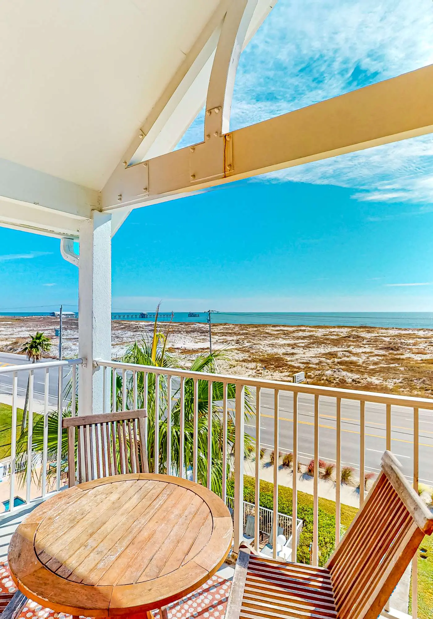 Direct Gulf Front Condo with Resort Pools & Hot Tubs - Steps to Beach