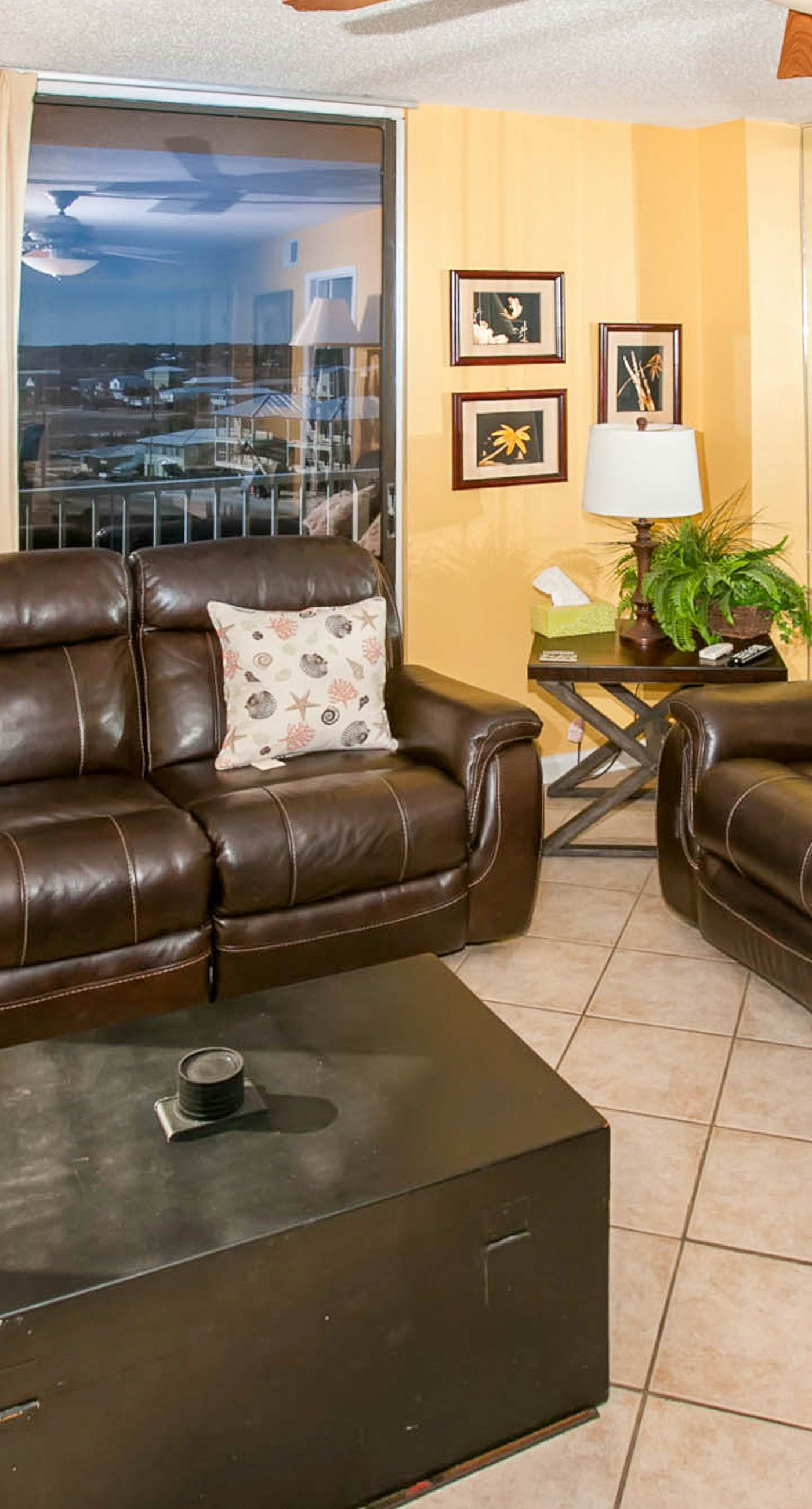 Beachfront Condo, Private 6th-Floor Balcony, Gulf Views, Pool, Sundeck