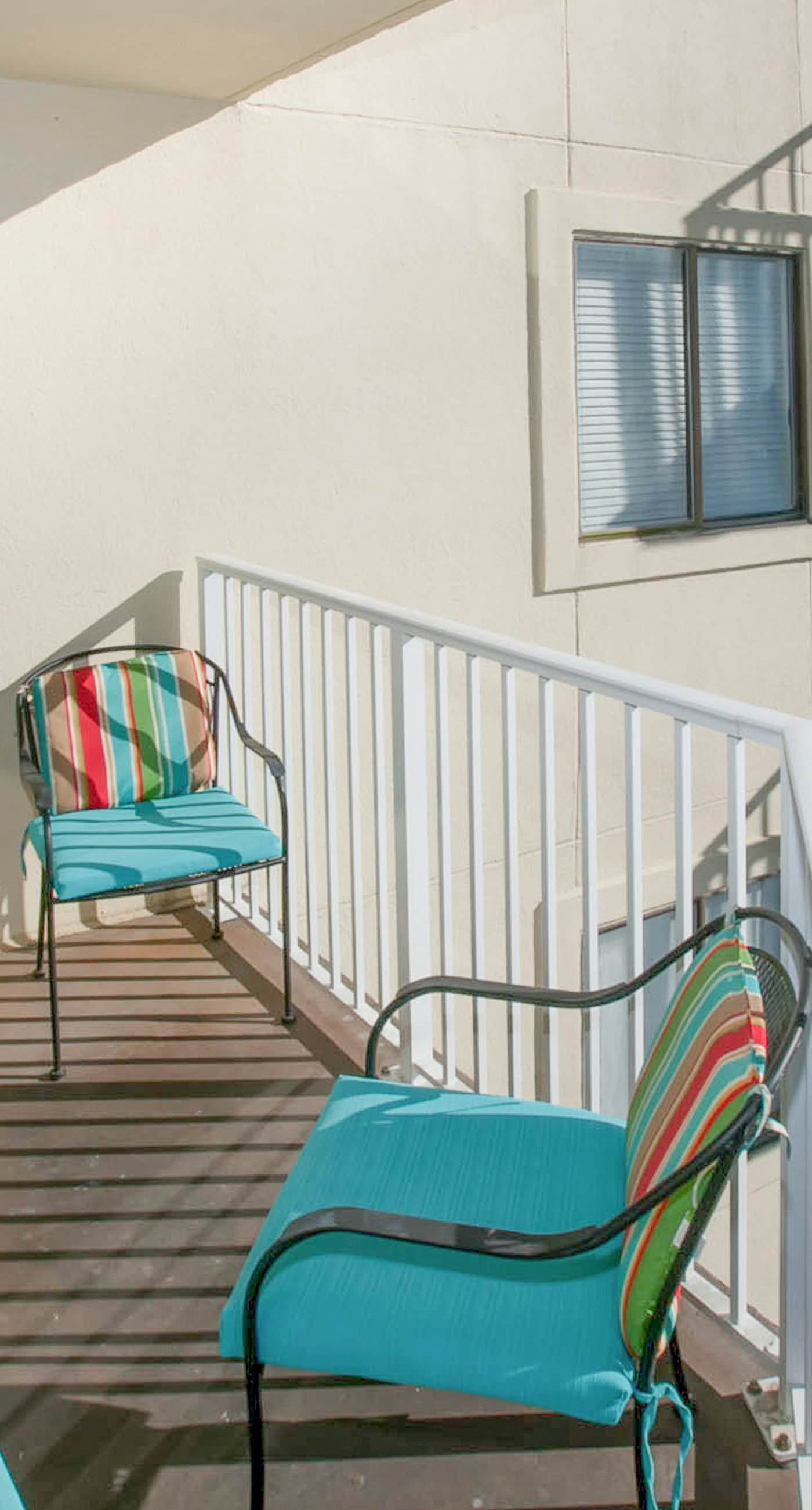 Beachfront Condo, Private 6th-Floor Balcony, Gulf Views, Pool, Sundeck