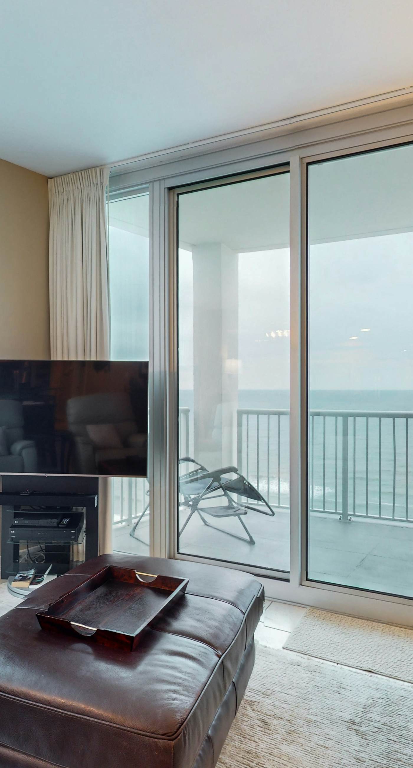 Island Tower corner condo with infinity pool, two Balconies, & Gulf views