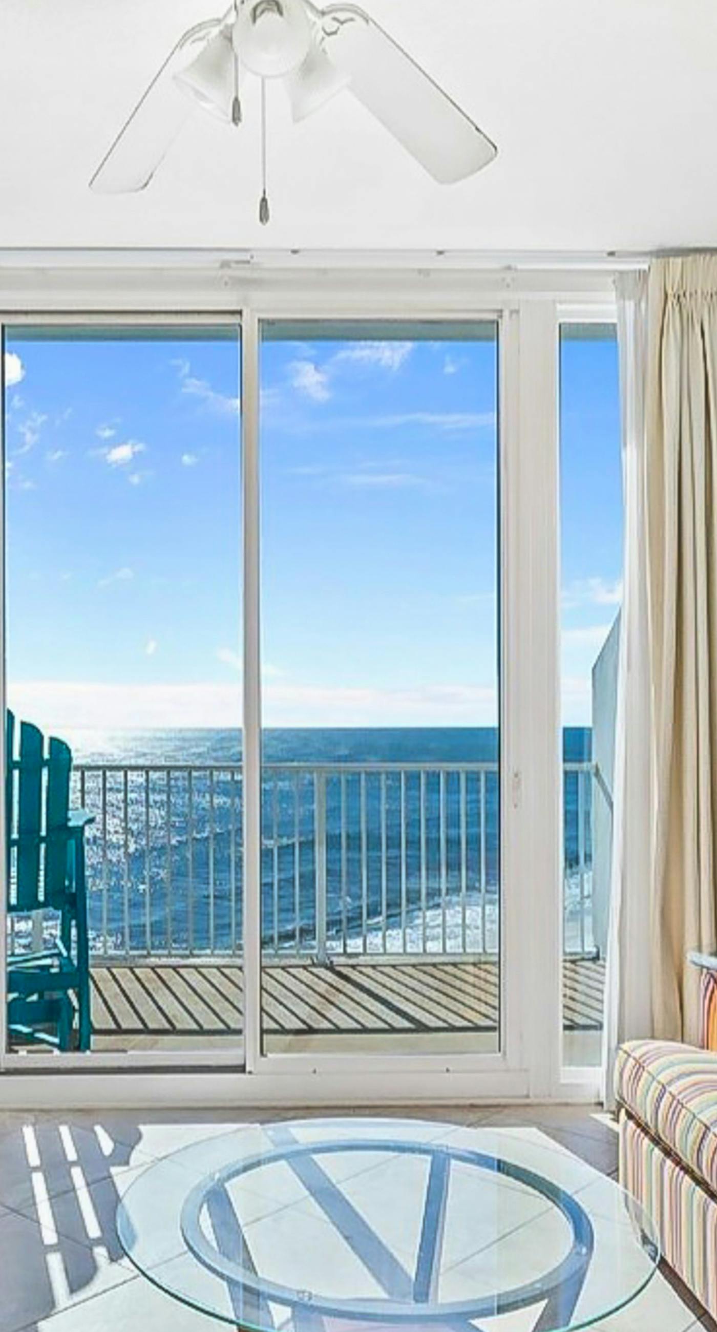 Beachfront Condo w/ Great Gulf View, Balcony, WiFi, Shared Pools/Hot Tub/Saunas