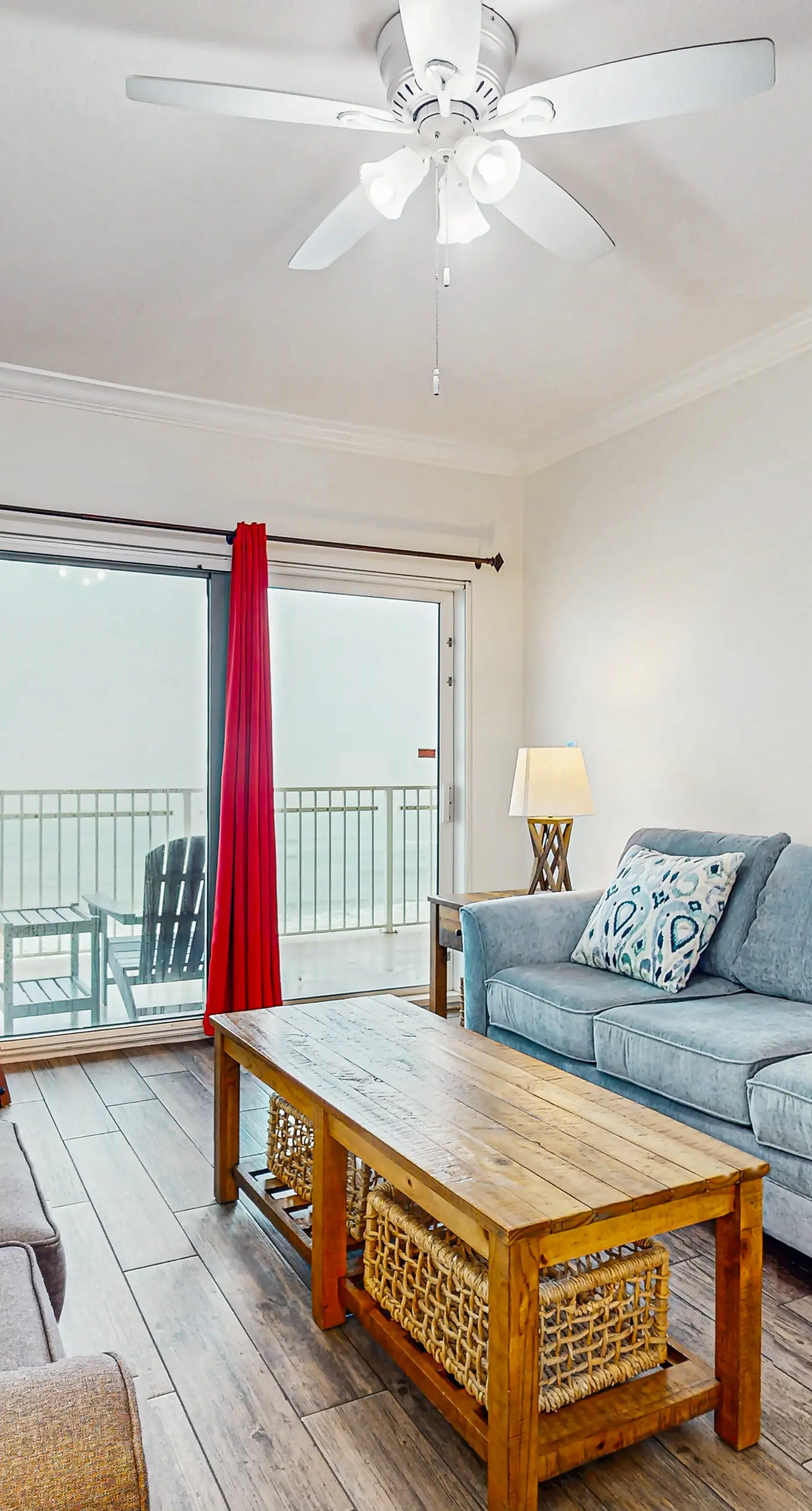 Corner Gulf/beachfront condo with pool, hot tub, sauna, & private balcony