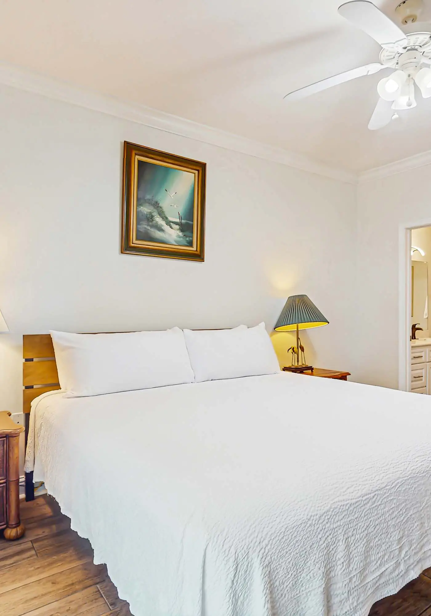 Corner Gulf/beachfront condo with pool, hot tub, sauna, & private balcony