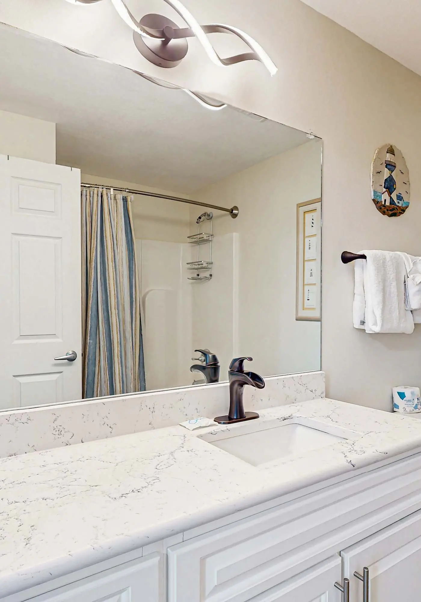 Corner Gulf/beachfront condo with pool, hot tub, sauna, & private balcony
