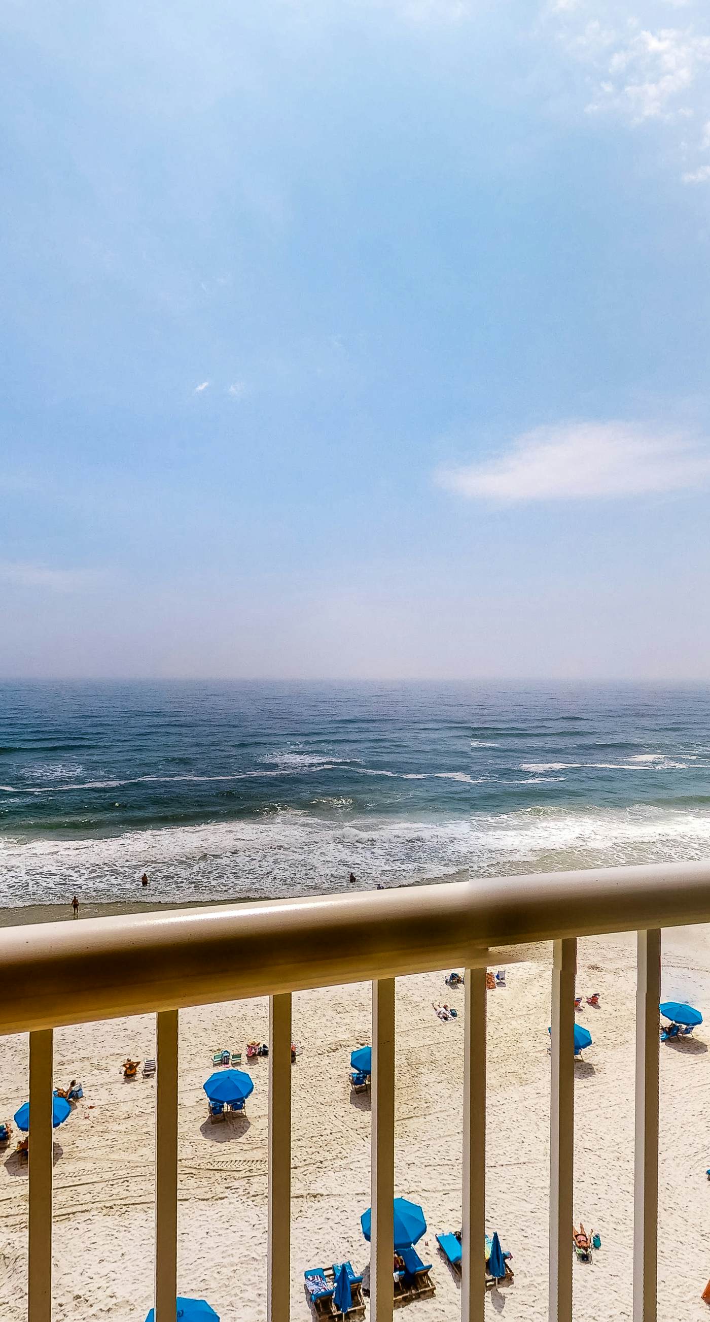 Beautiful Gulf Shores Home w/Shared Pool, Hot Tub, and Sauna + Free WiFi