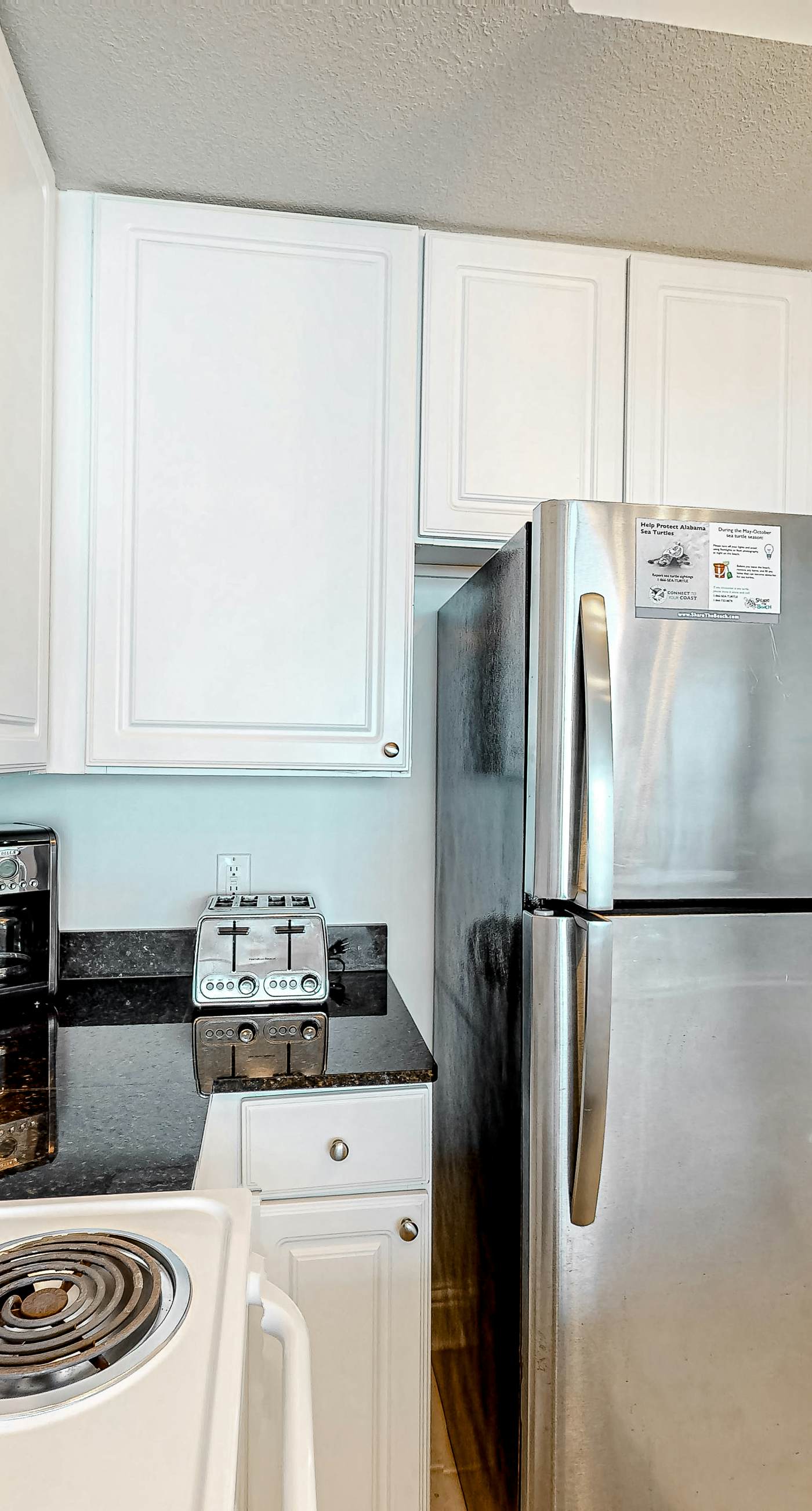 Coastal Condo w/ Balcony & Shared Pools/Hot Tubs/Gym and Gulf views