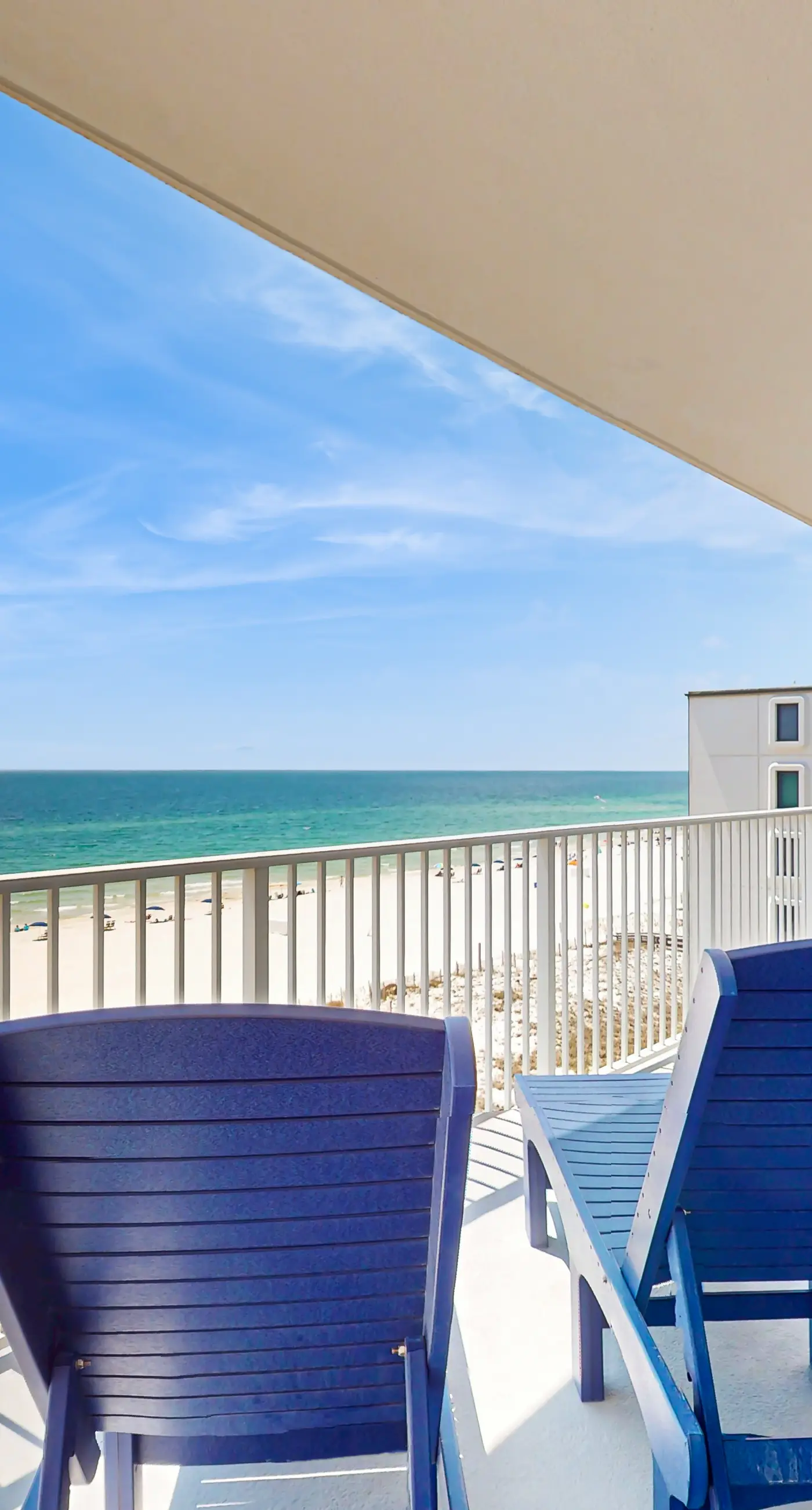 Beachfront Condo with Gulf View & Shared Pools/Hot Tubs - Snowbirds Welcome