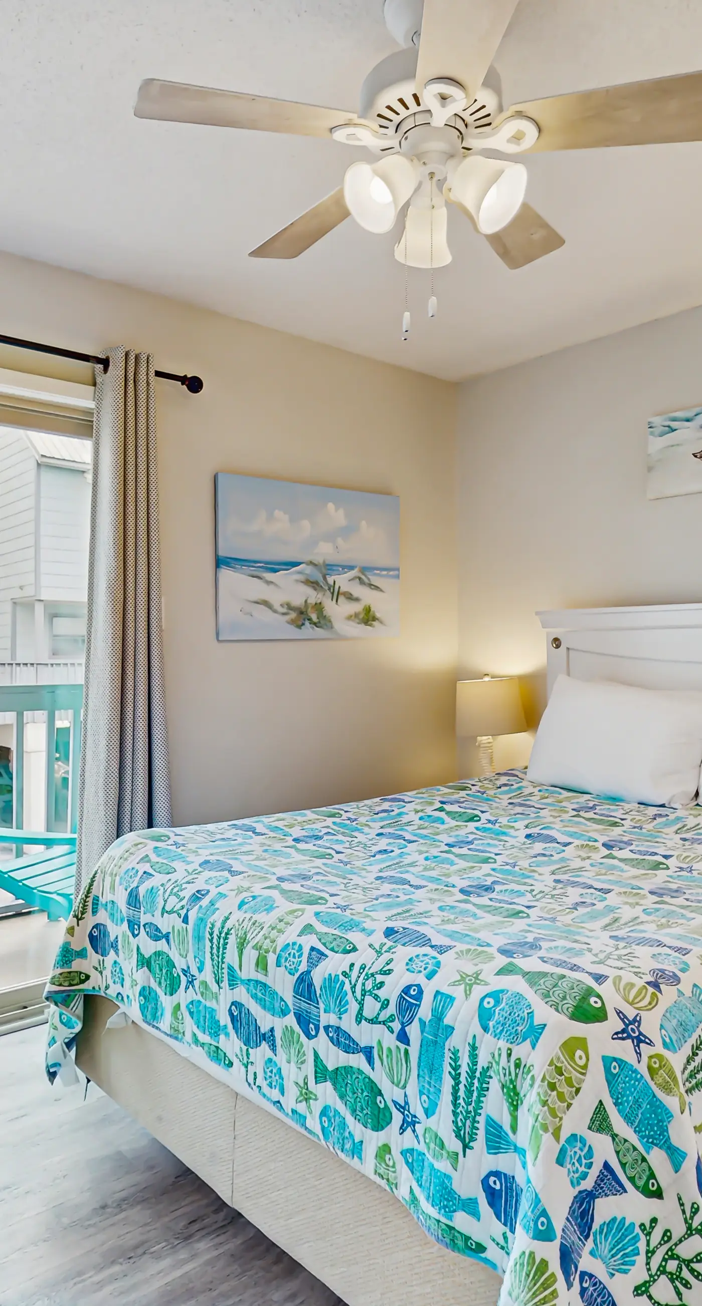 Second Floor Condo with Shared Pool, Fast WiFi, Central AC, and Full Kitchen