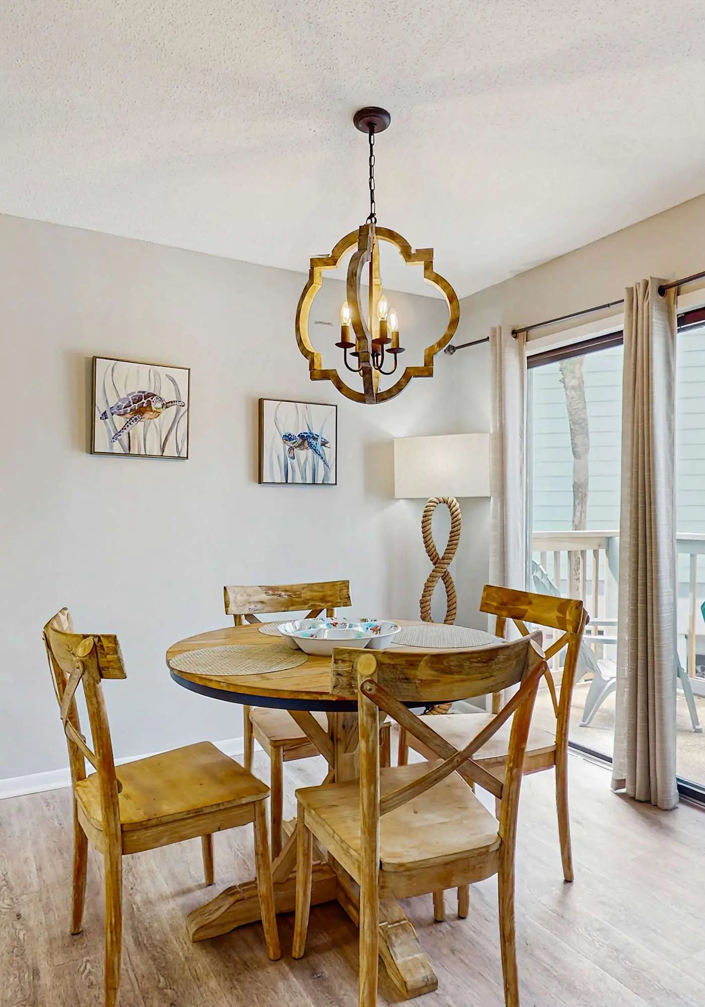 Second Floor Condo with Shared Pool, Fast WiFi, Central AC, and Full Kitchen