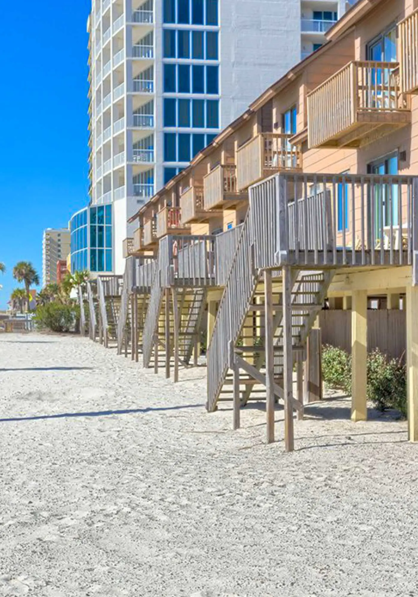 Second Floor Condo with Shared Pool, Fast WiFi, Central AC, and Full Kitchen