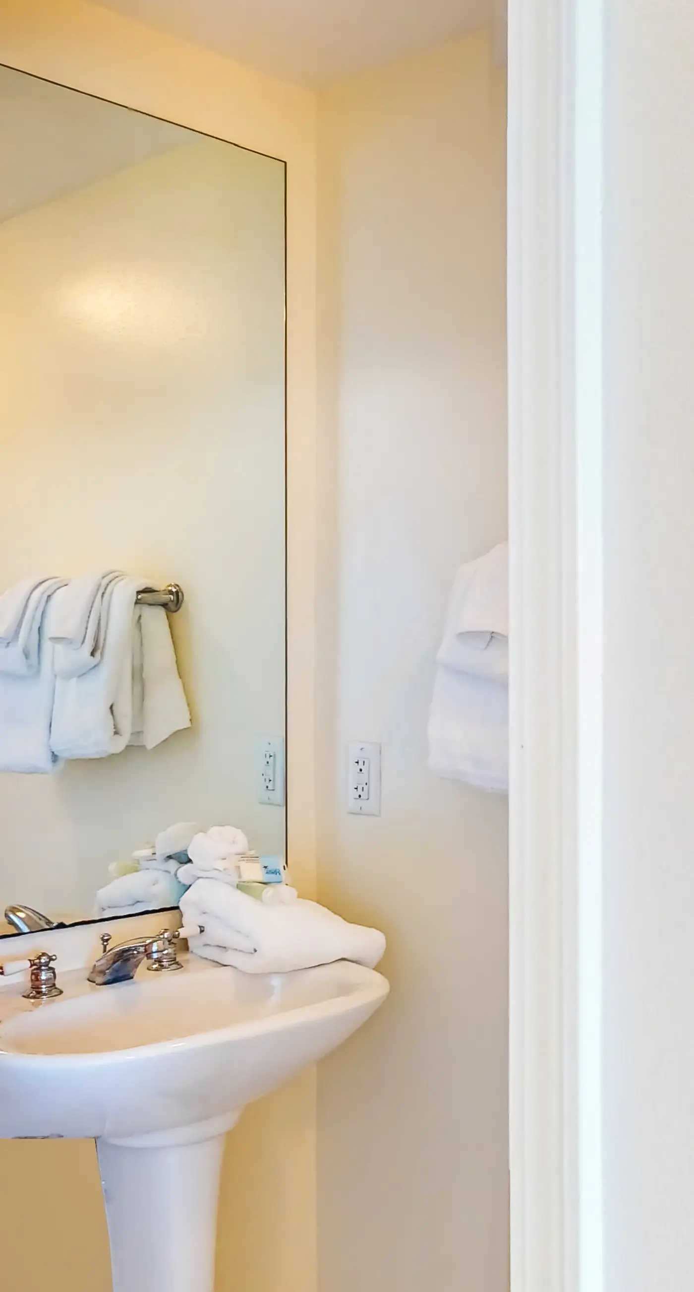 Gulf-view getaway with on-site pool, hot tub, sauna, and fitness center