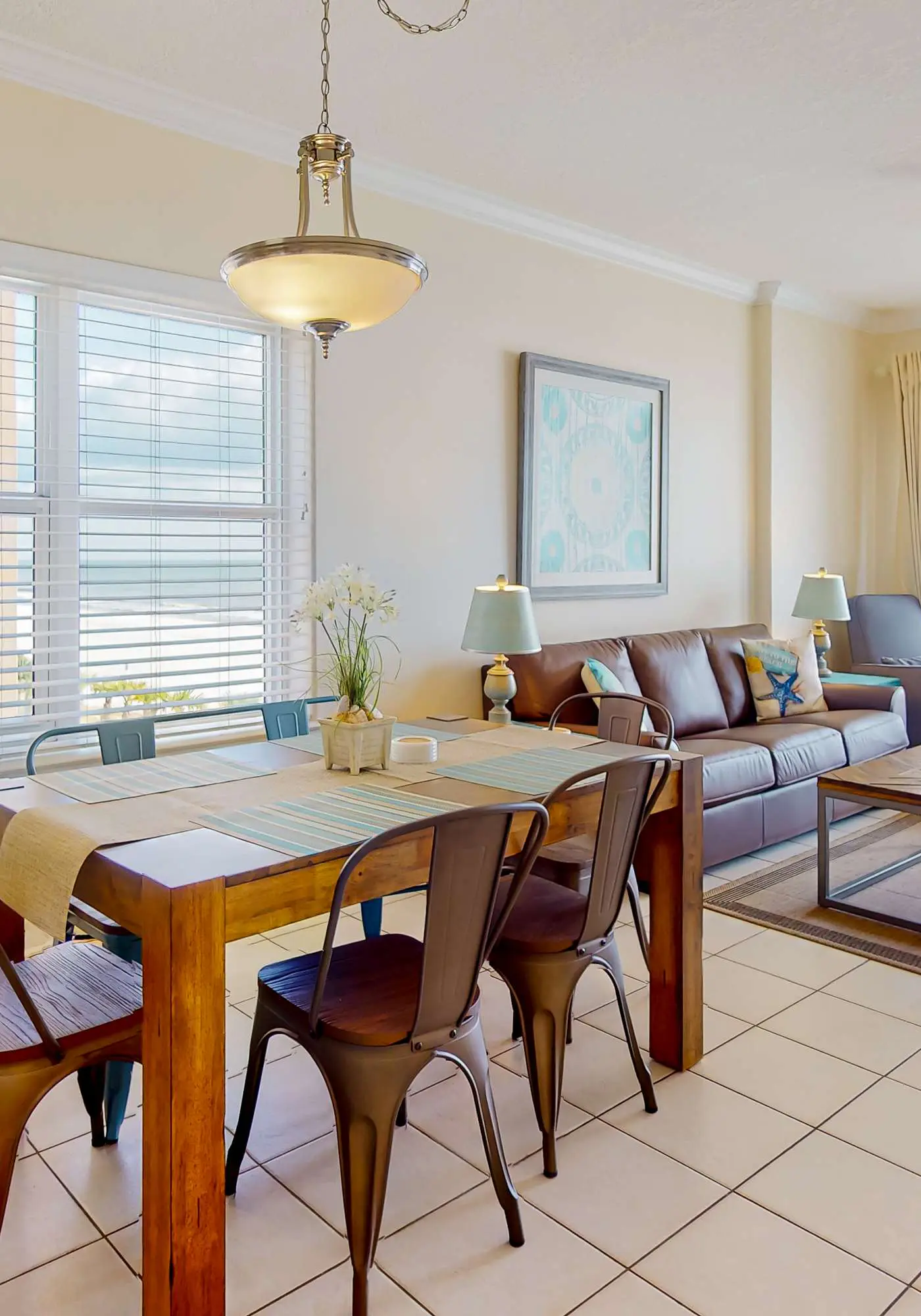 Beachfront corner condo with amazing Gulf views, balcony, pools & hot tubs