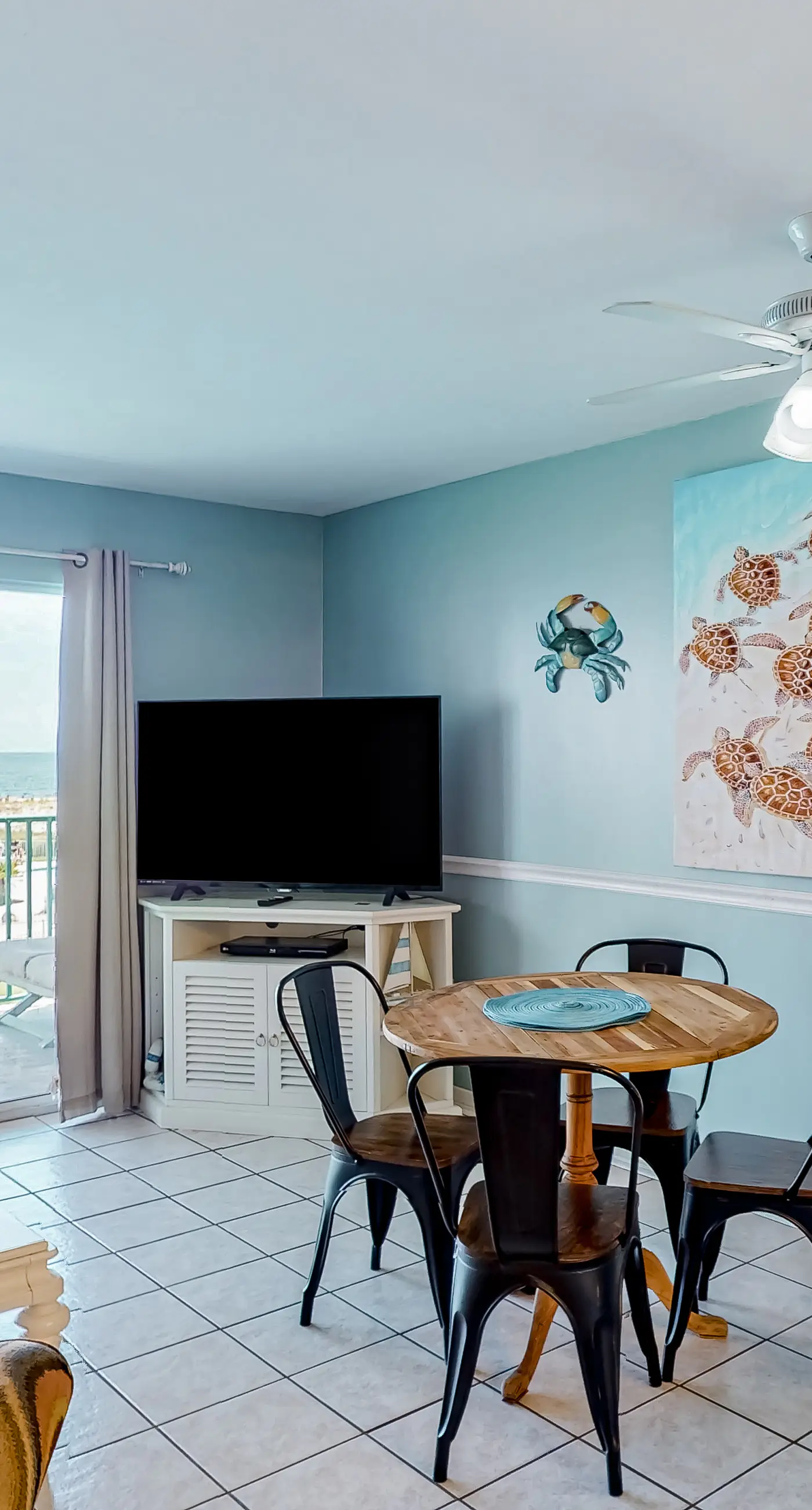 Gulf-view condo with 4 pools, hot tubs, beach access, central AC, & washer/dryer